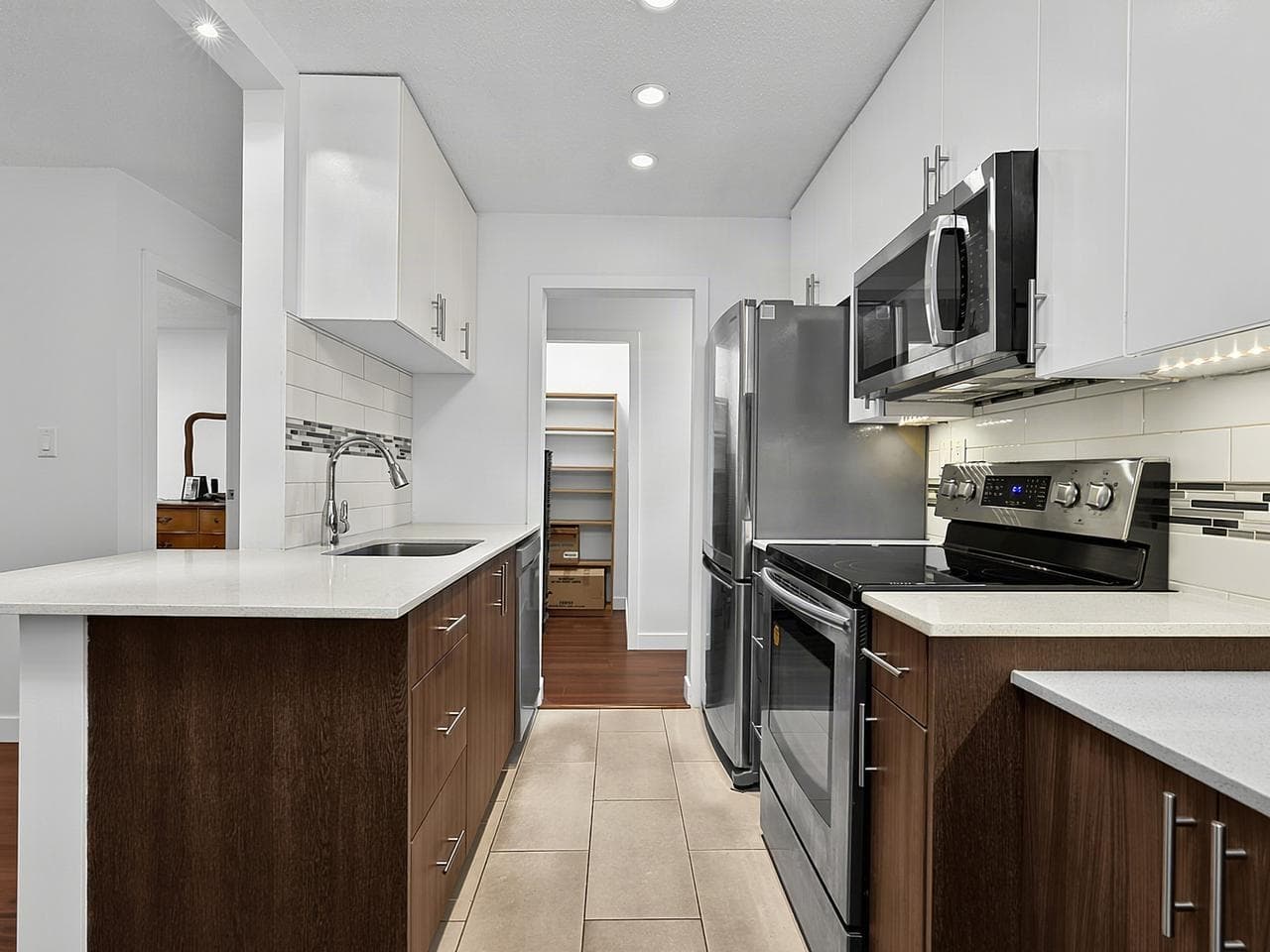 101 - 750 E 7th Avenue, Vancouver, V5T 4H5 — photo 3