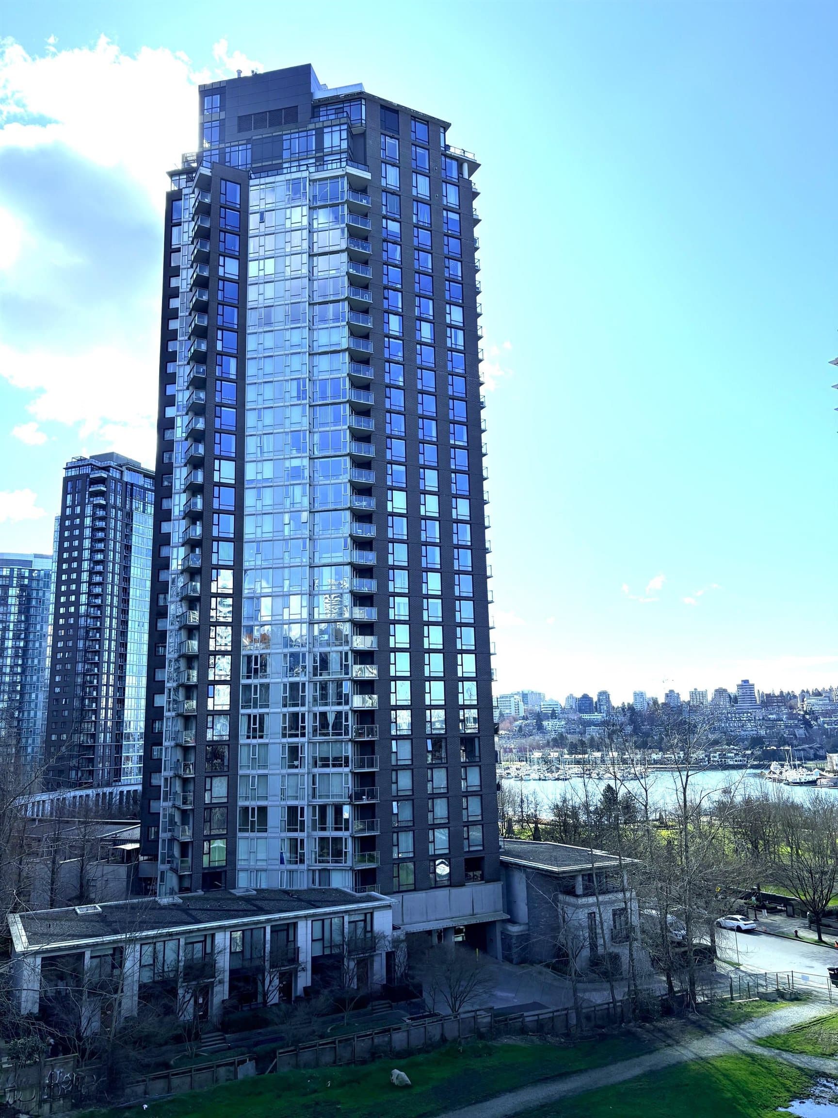 607 - 583 Beach Crescent, Vancouver, V6Z 3E6 — photo 3