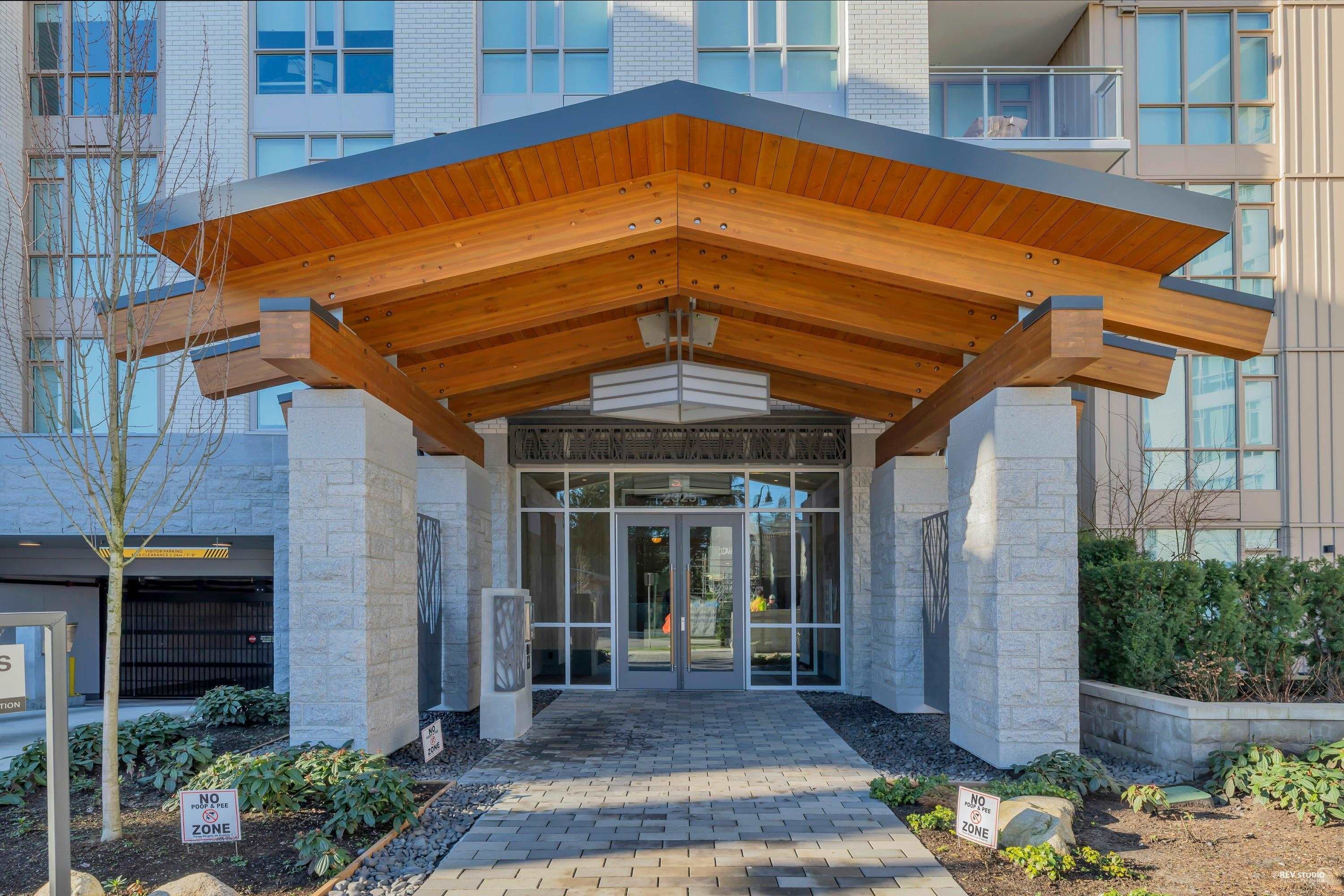 306 - 2325 Emery Court, North Vancouver