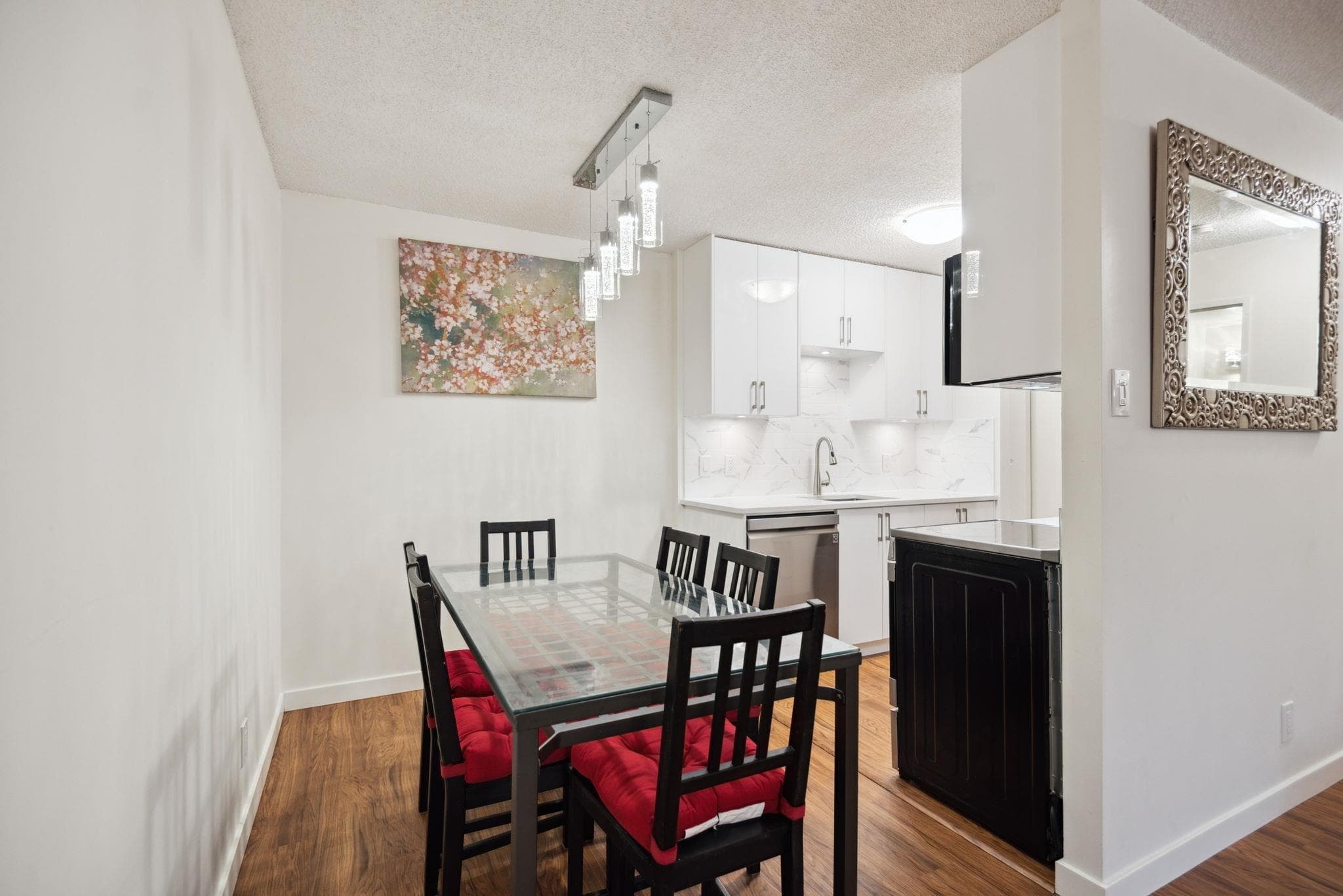 519 - 2012 Fullerton Avenue, North Vancouver, V7P 3E3 — photo 3