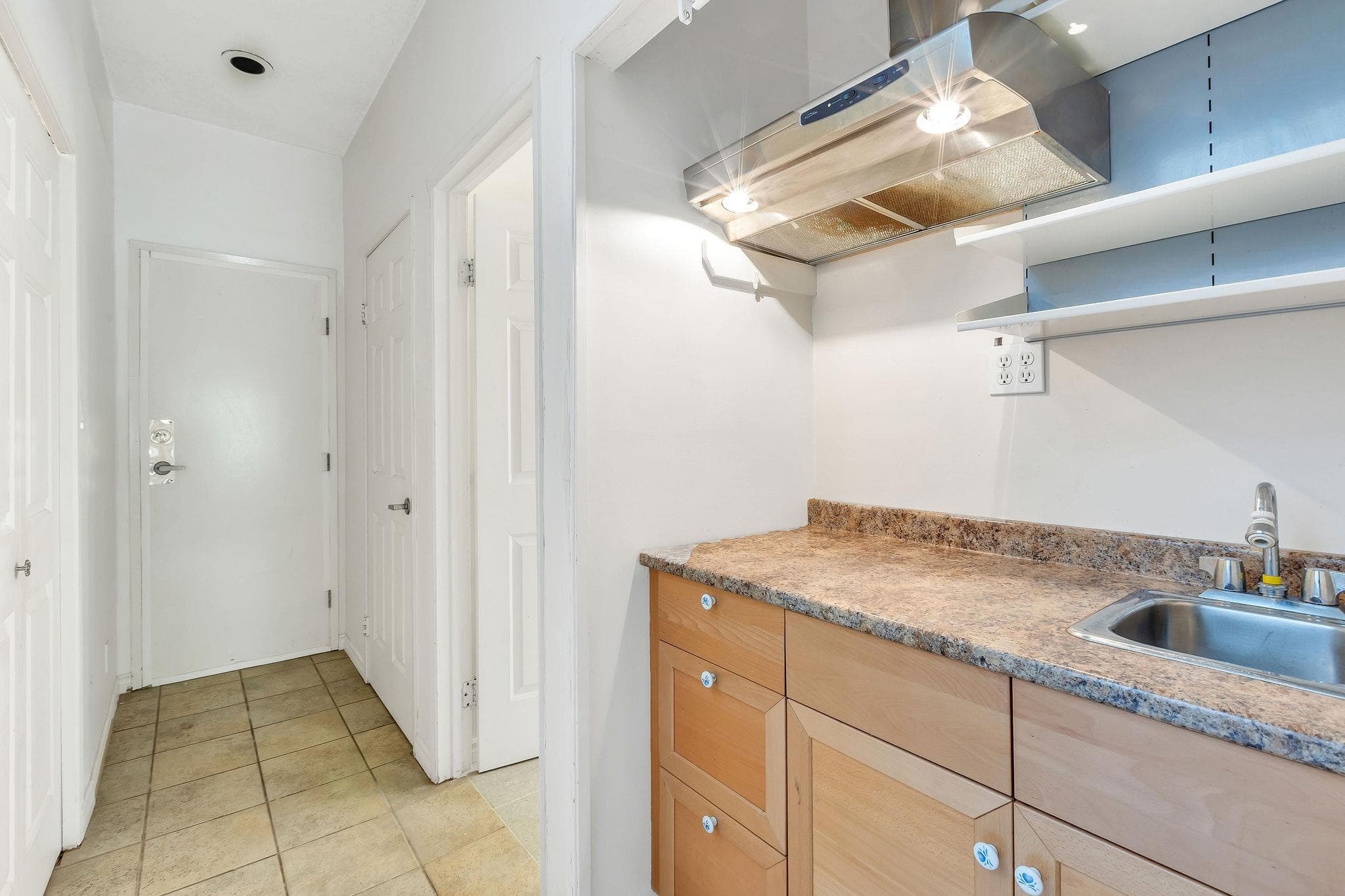2718 W 19th Avenue, Vancouver, V6L 1E3 — photo 5