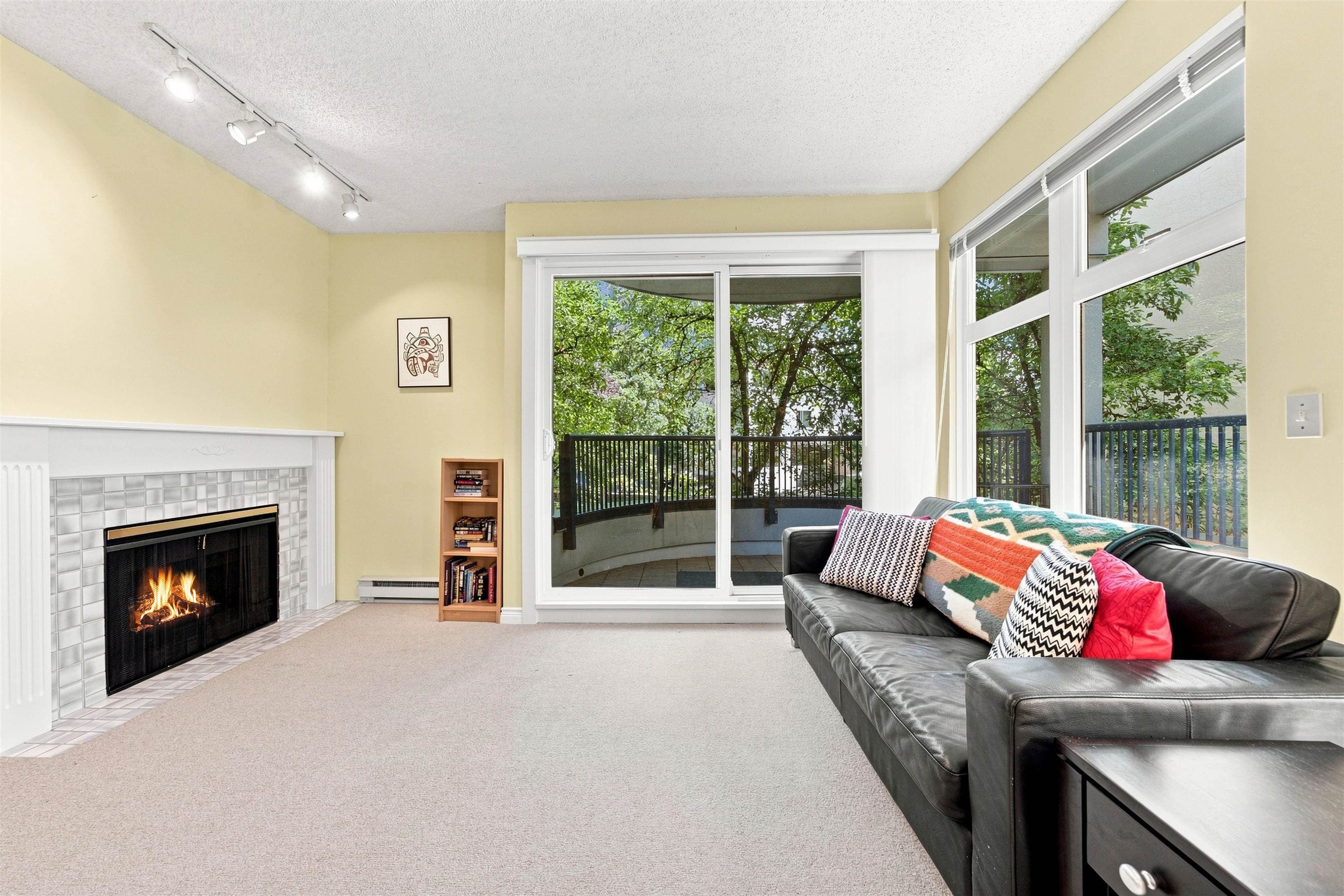 209 - 1924 Comox Street, Vancouver, V6G 1R4 — photo 1