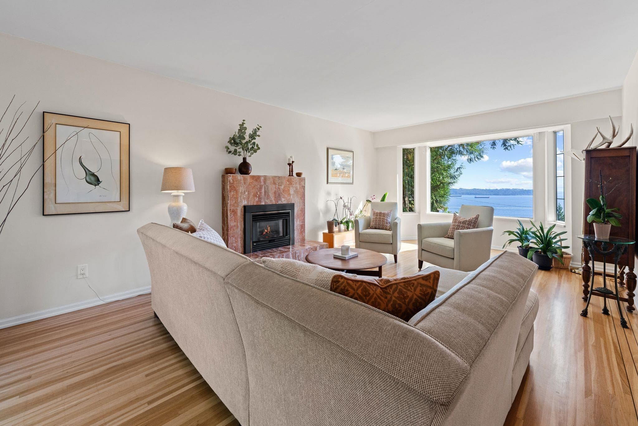 3845 Southridge Avenue, West Vancouver, V7V 3H9 — photo 3