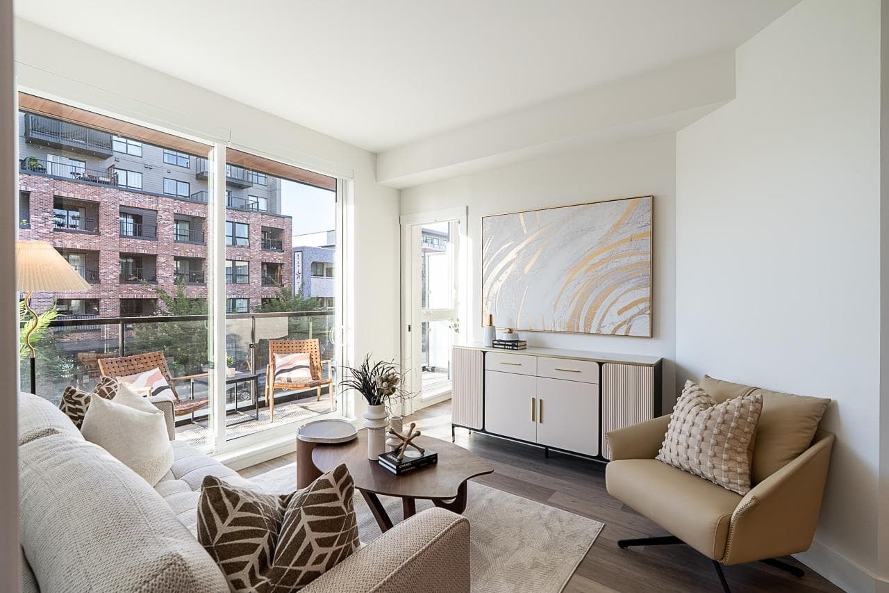 202 - 422 Lakewood Drive, Vancouver, V5L 0E8 — photo 1