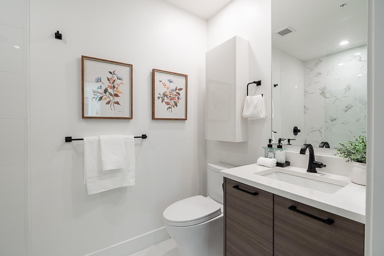 202 - 422 Lakewood Drive, Vancouver, V5L 0E8 — photo 4
