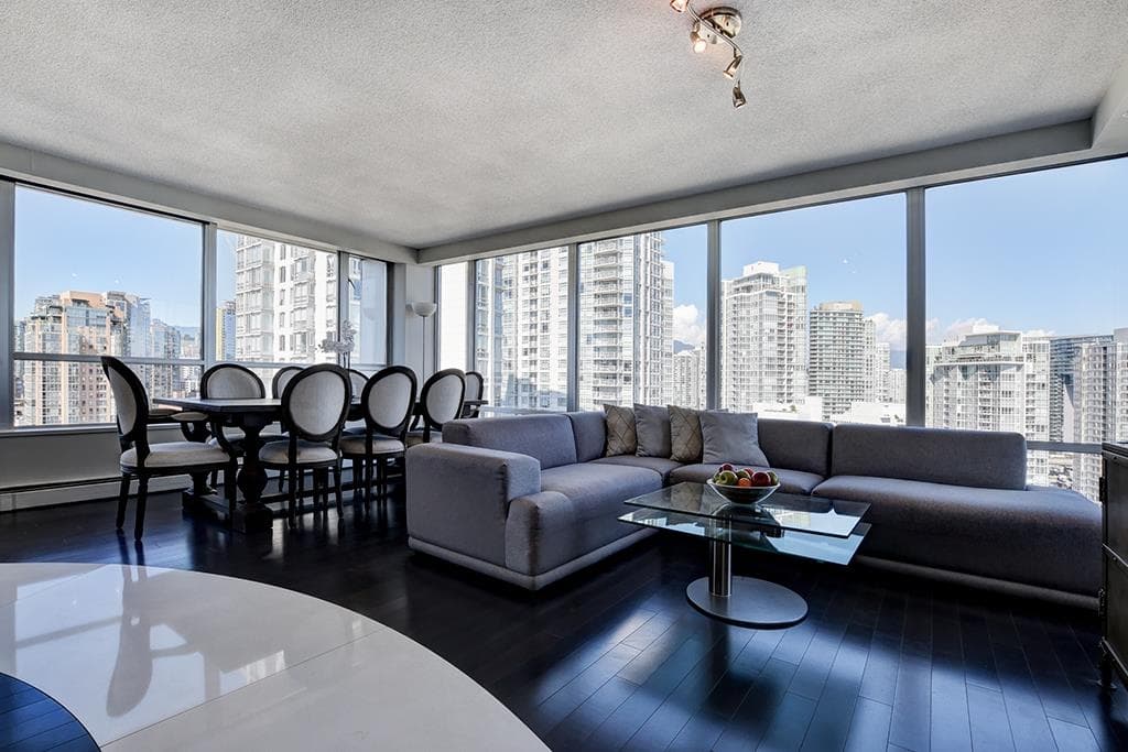 2106 - 1228 Marinaside Crescent, Vancouver, V6Z 2W4 — photo 3
