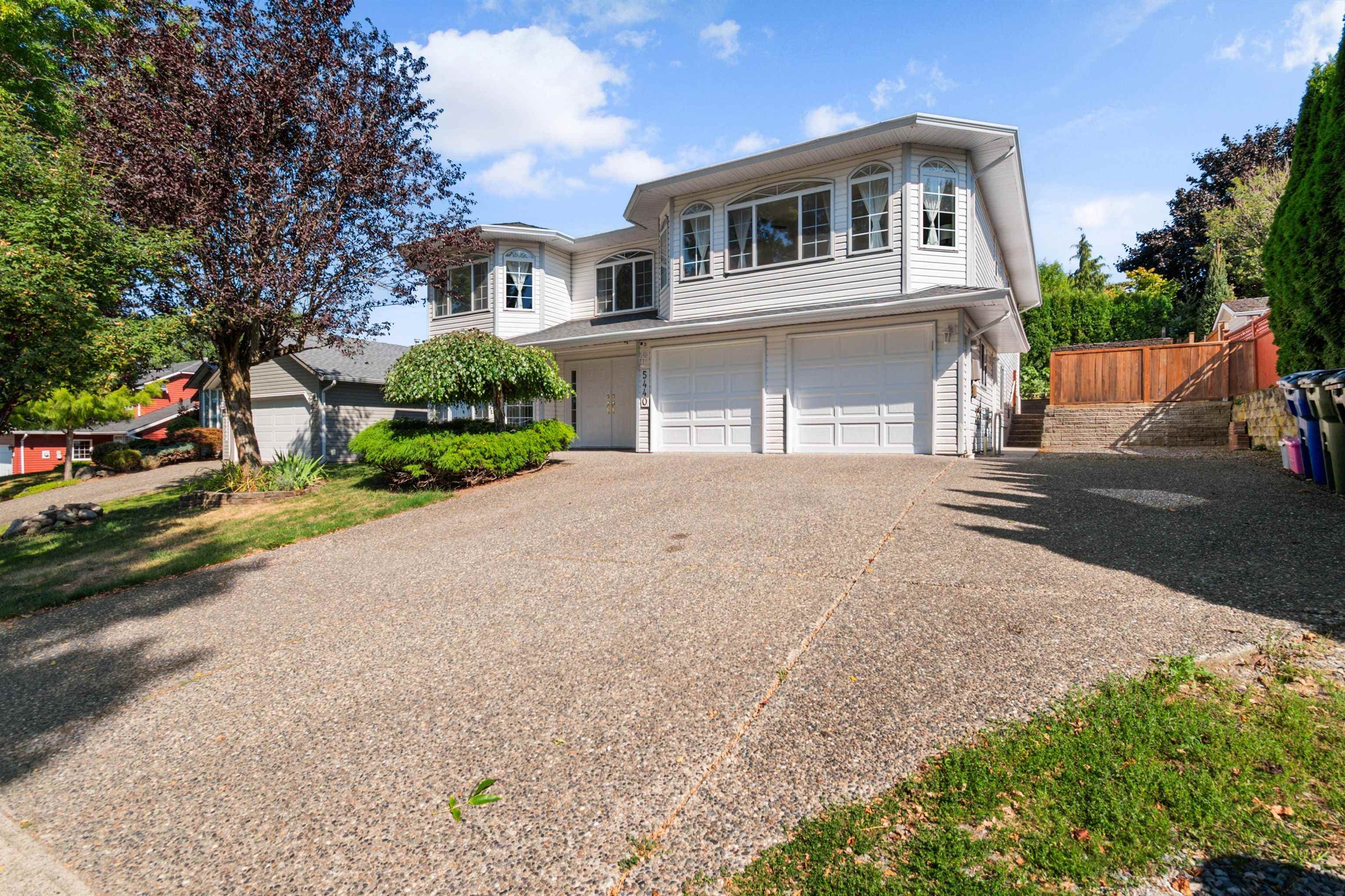 5440 Highroad Crescent, Chilliwack, V2R 3Y1 — photo 1