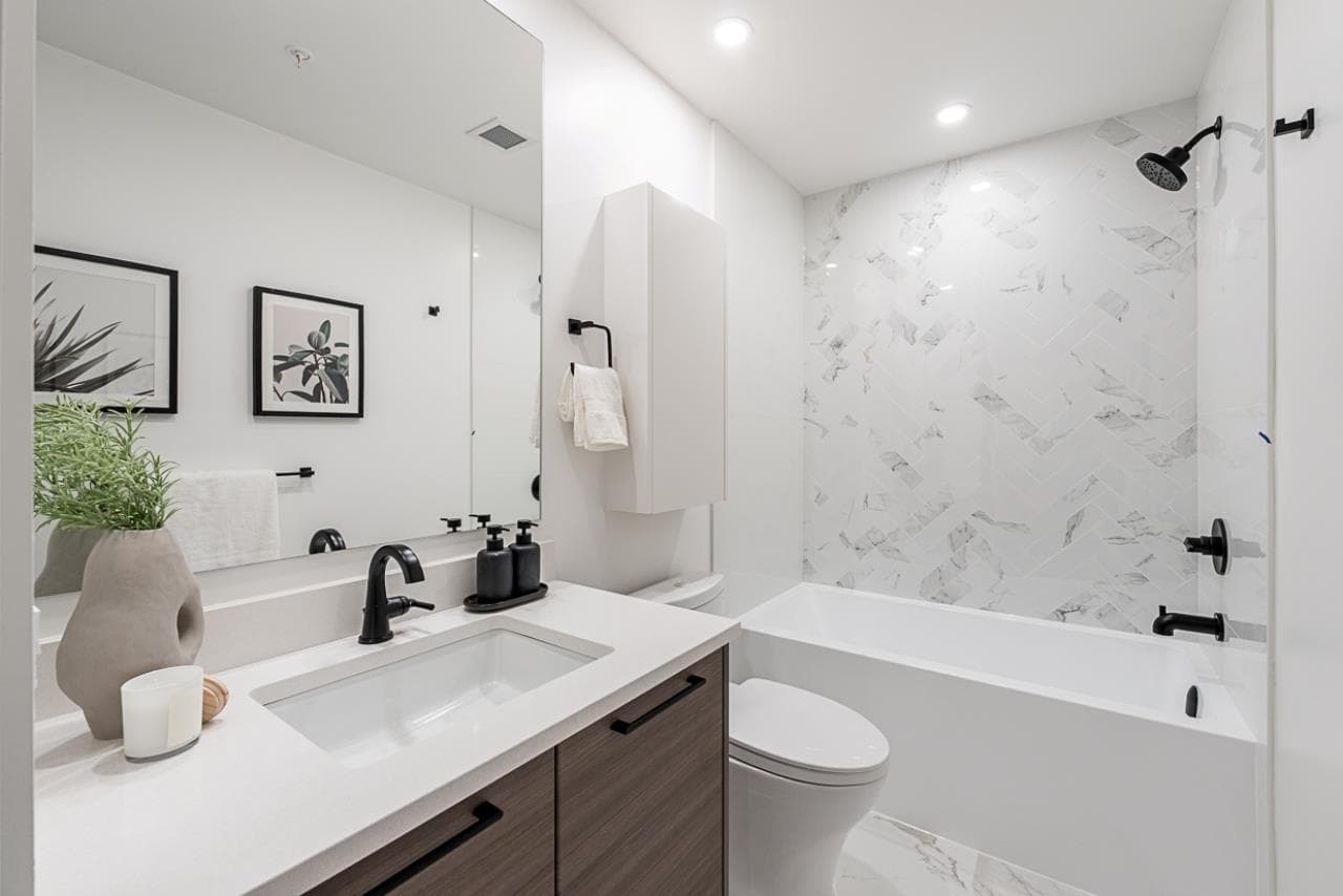 207 - 422 Lakewood Drive, Vancouver, V5L 0E8 — photo 5