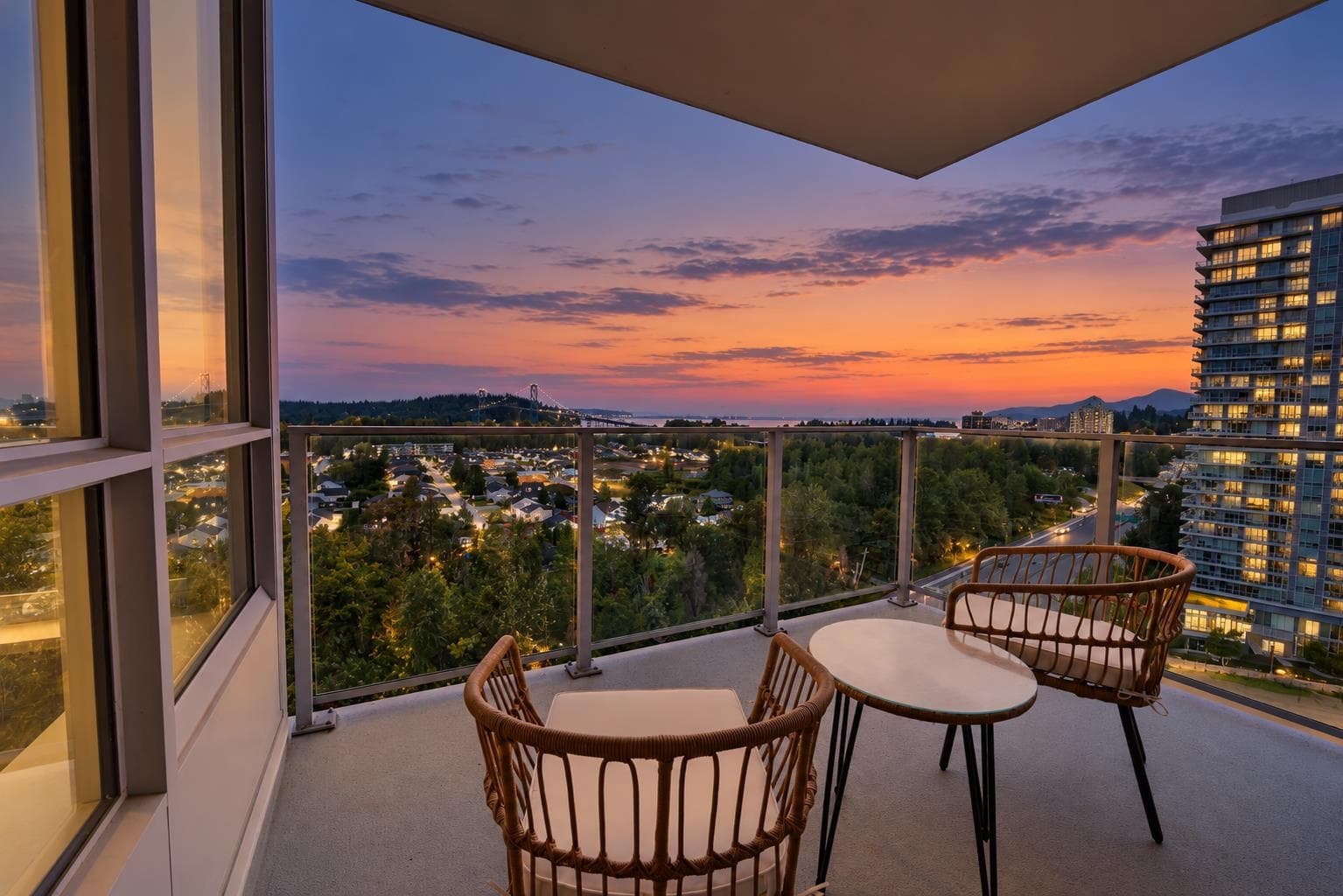 1405 - 1632 Lions Gate Lane, North Vancouver, V7P 0E2 — photo 3