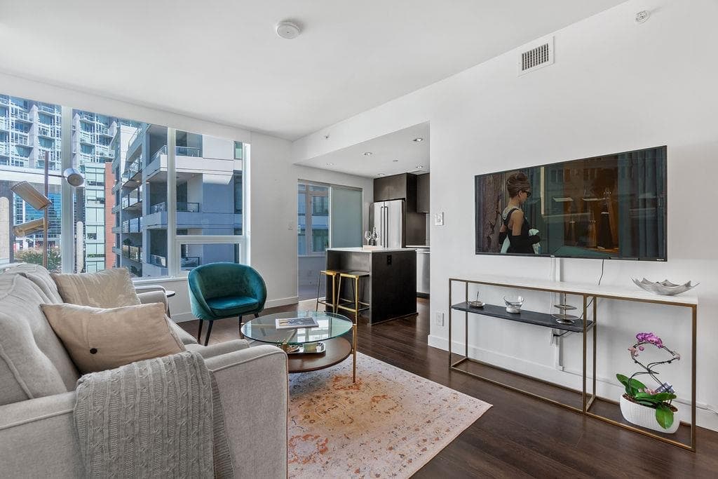 601 - 161 E 1st Avenue, Vancouver, V6A 0G1 — photo 3