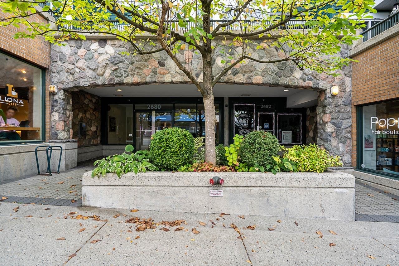 218 - 2680 W 4th Avenue, Vancouver