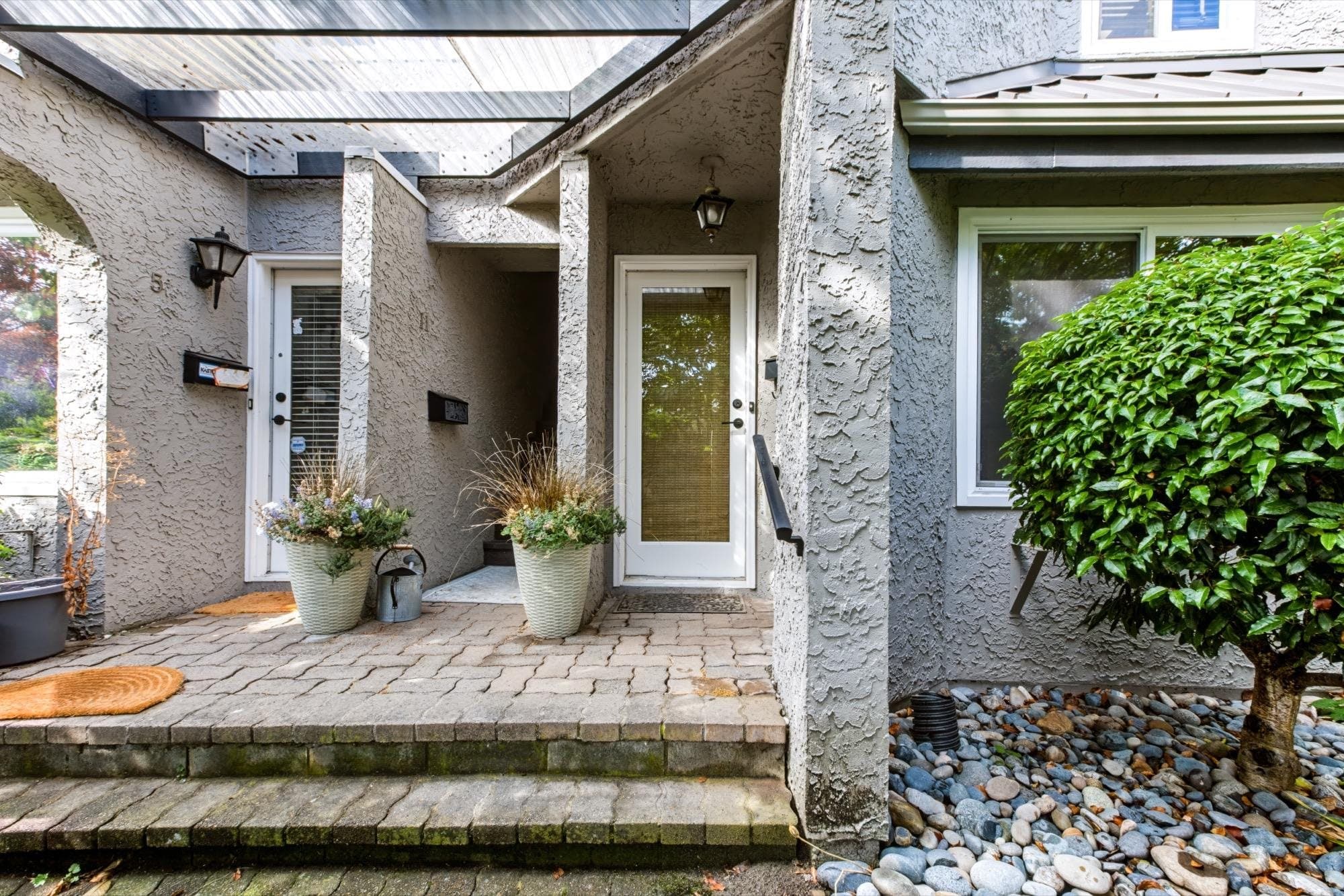 4 - 15971 Marine Drive, White Rock, V4B 1G1 — photo 1