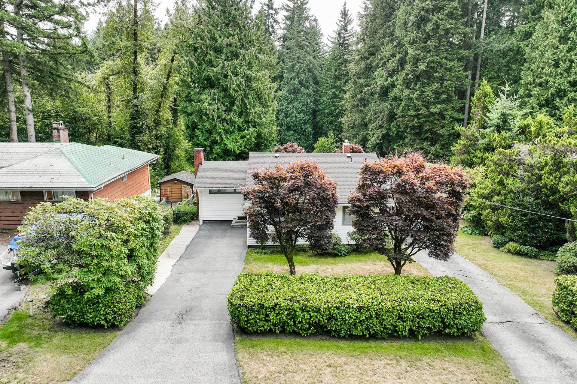 741 Wellington Drive, North Vancouver, V7K 1K8 — photo 3