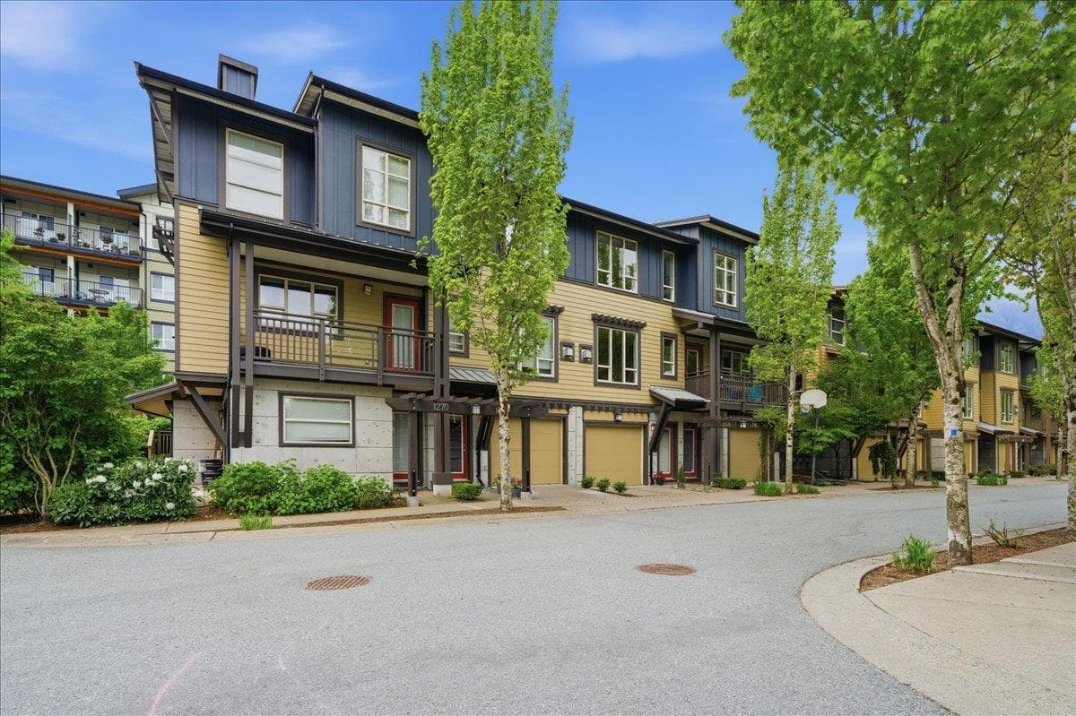 1266 Stonemount Place, Squamish, V8B 0R8 — photo 3