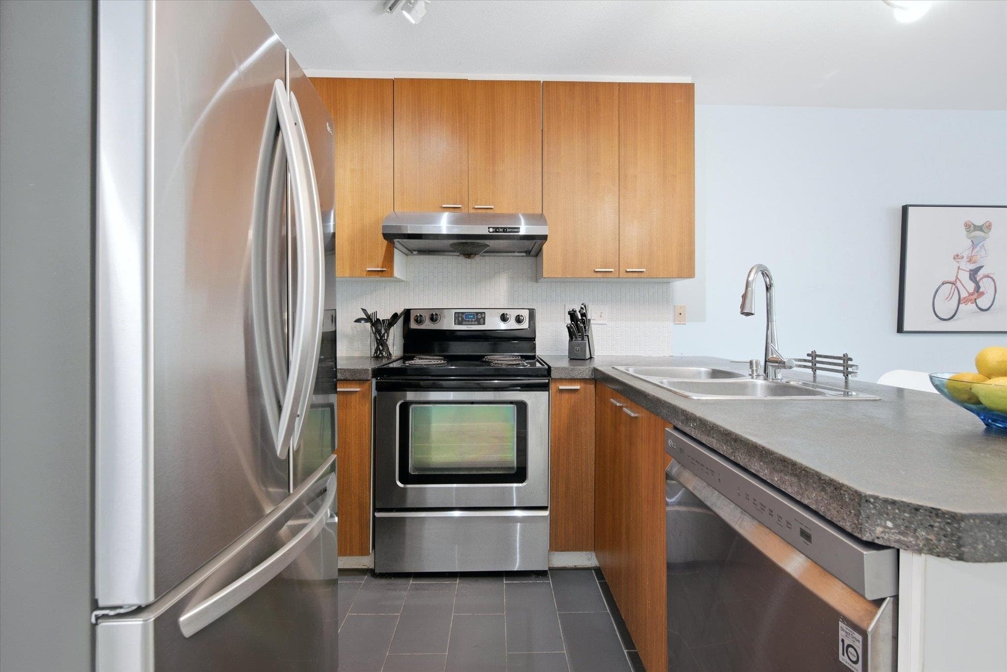 102 - 788 E 8th Avenue, Vancouver, V5T 1T4 — photo 3