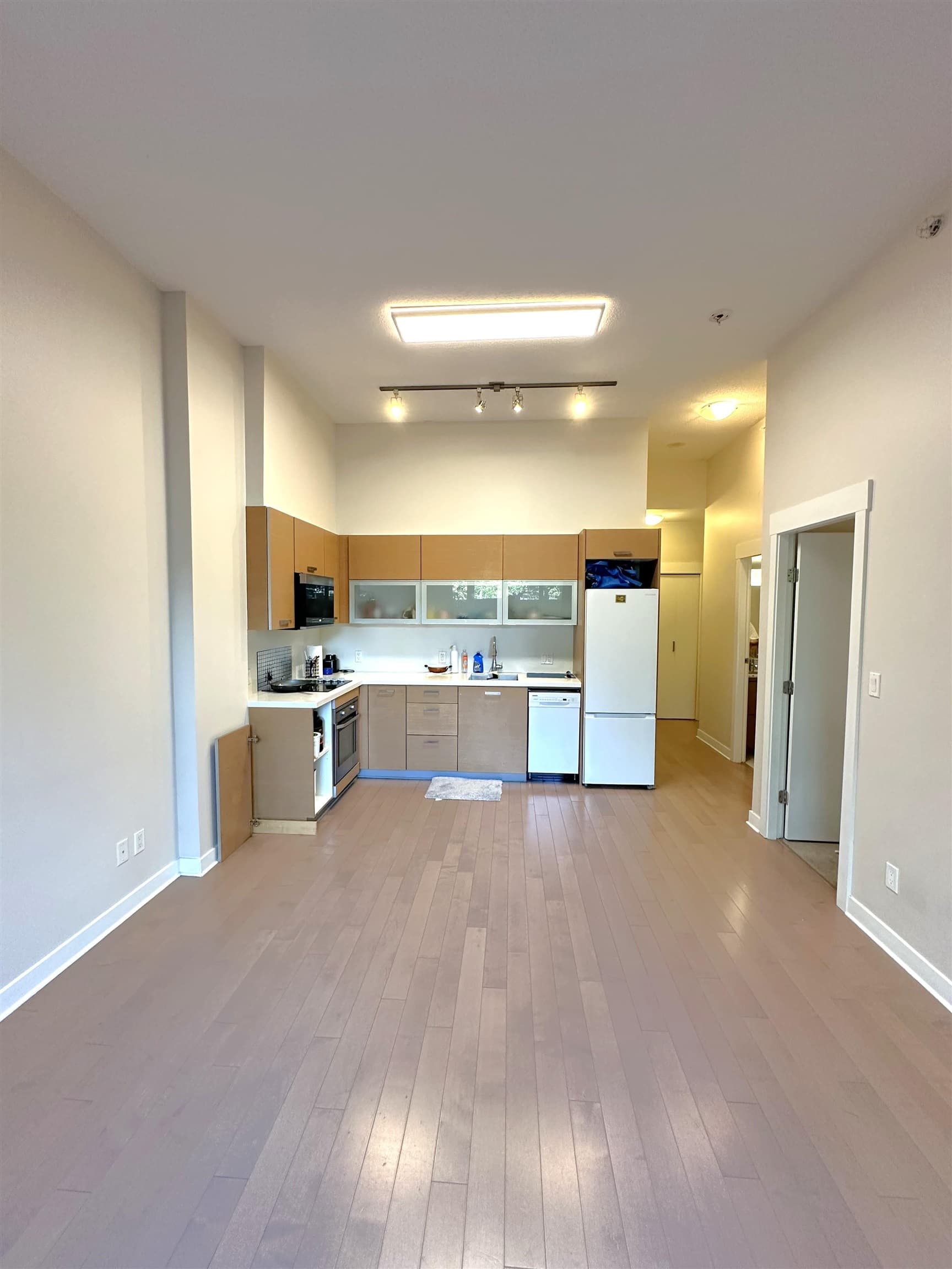 102 - 13380 108 Avenue, Surrey, V3T 0E7 — photo 1