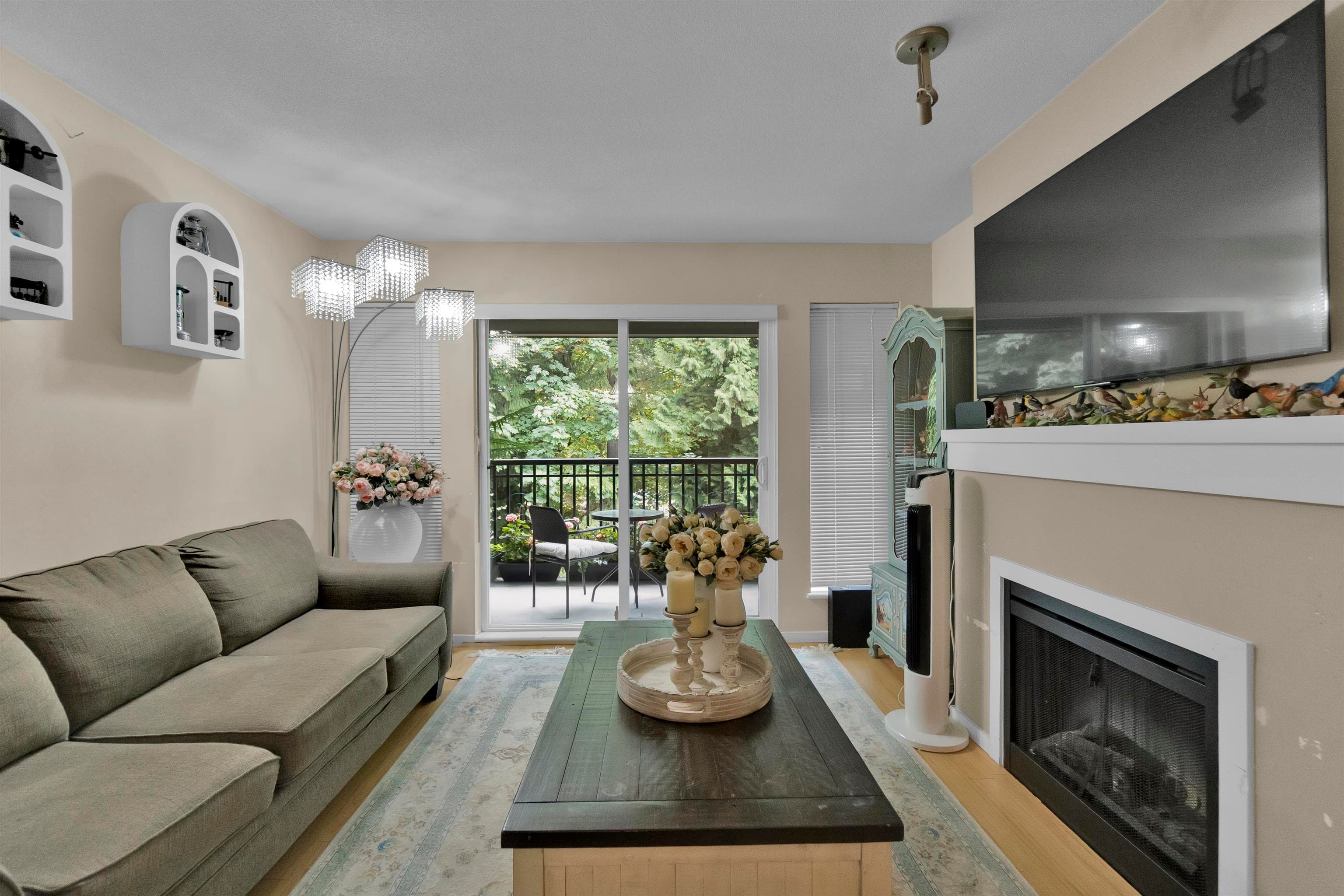 306 - 9283 Government Road, Burnaby