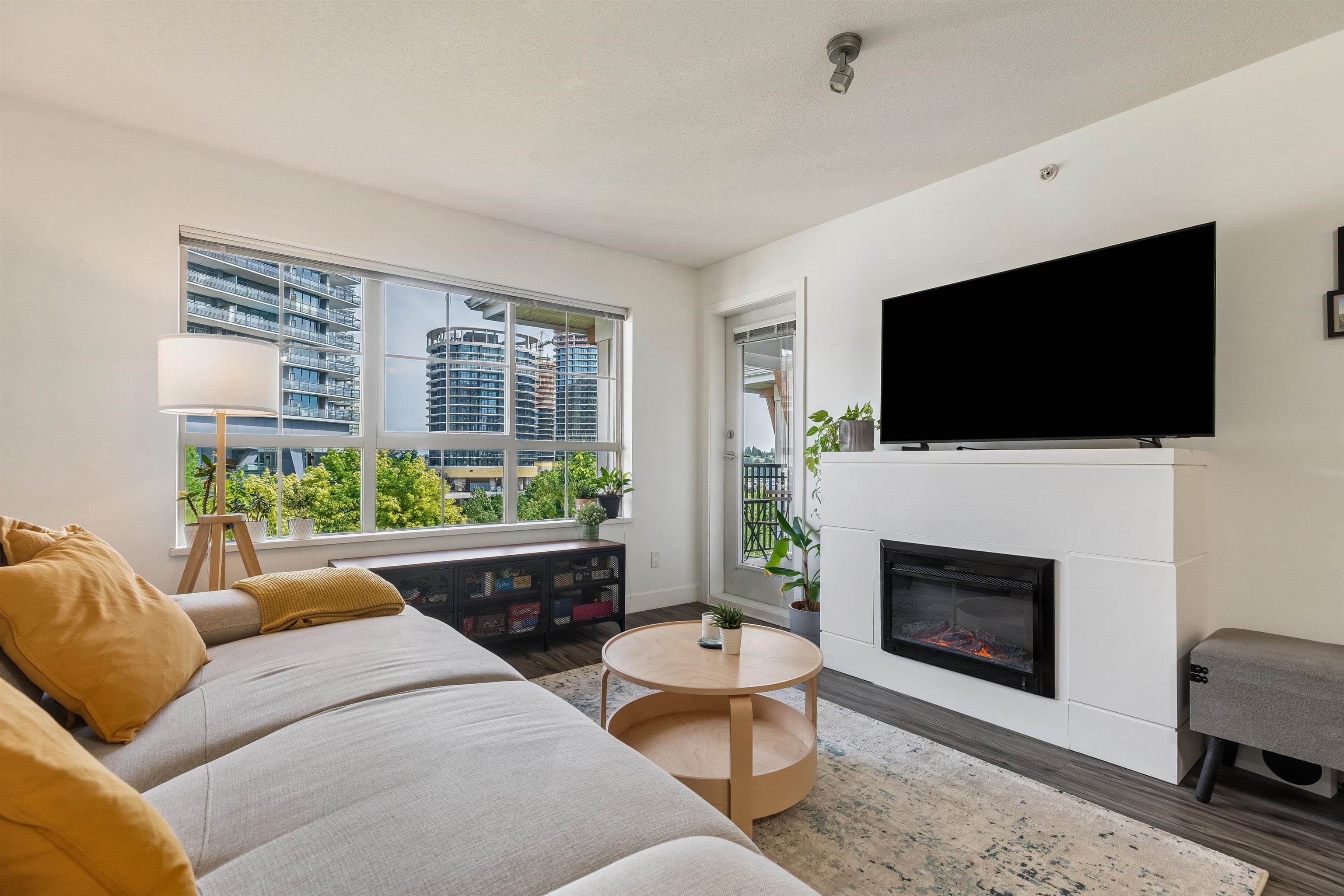 408 - 2088 Beta Avenue, Burnaby, V5C 0C8 — photo 2