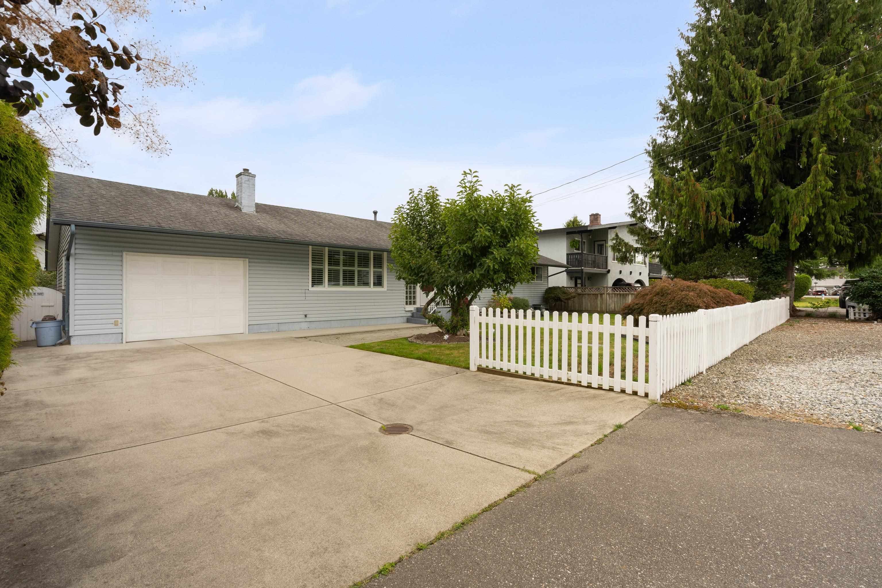 4872 58 Street, Delta