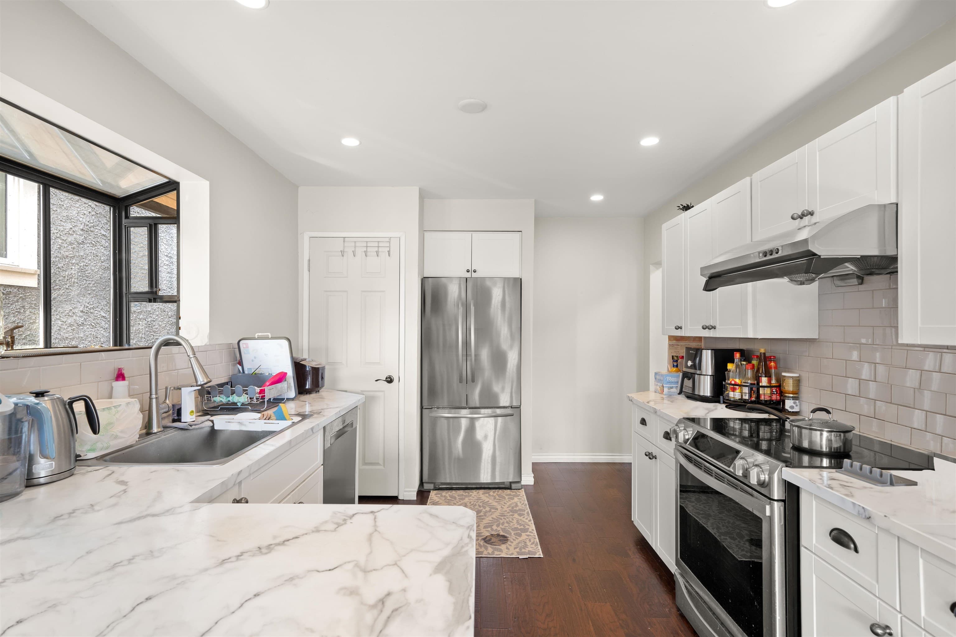 1554 W 65th Ave Avenue, Vancouver, V6P 2R1 — photo 4
