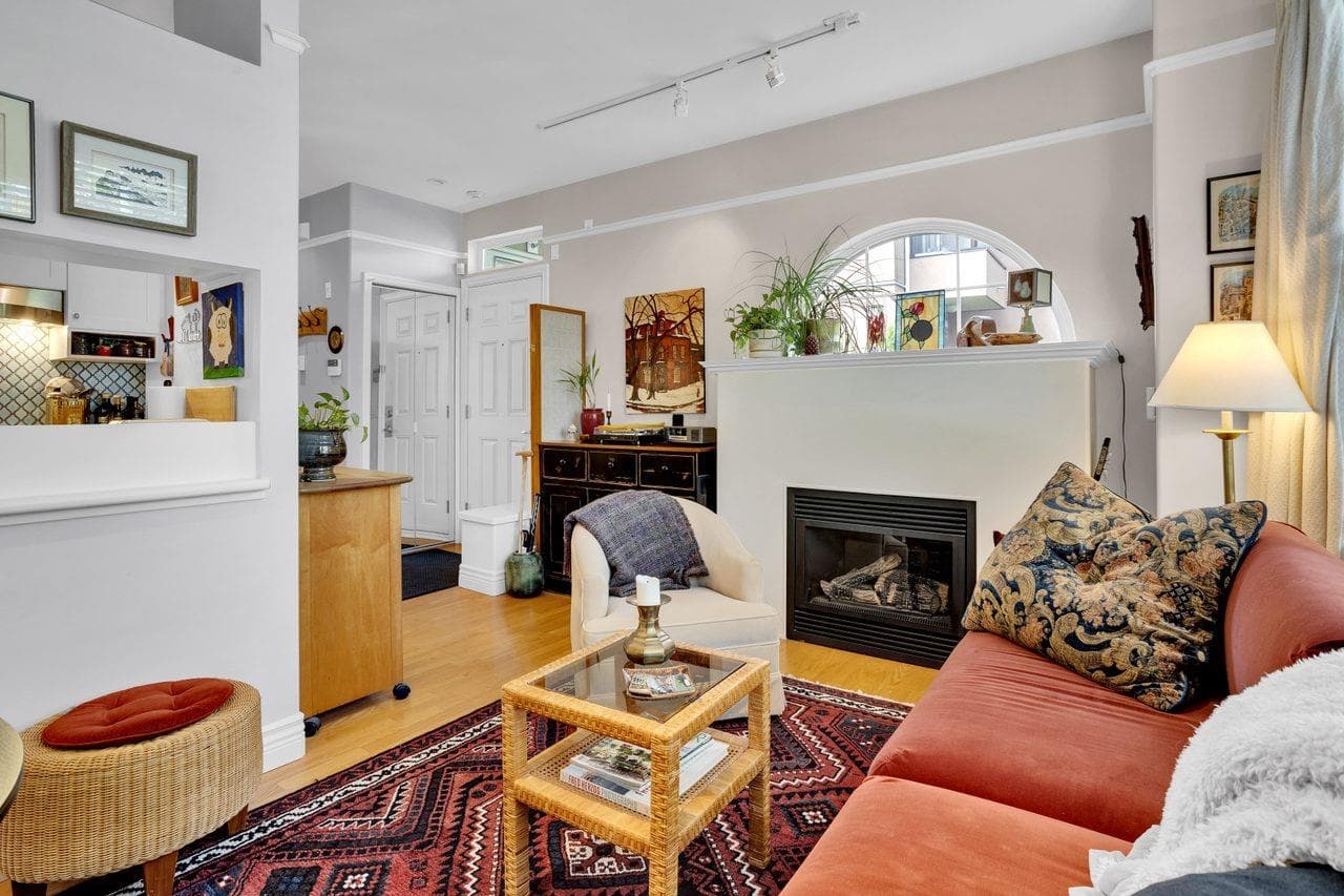 980 W 16th Avenue, Vancouver, V5Z 1T2 — photo 2