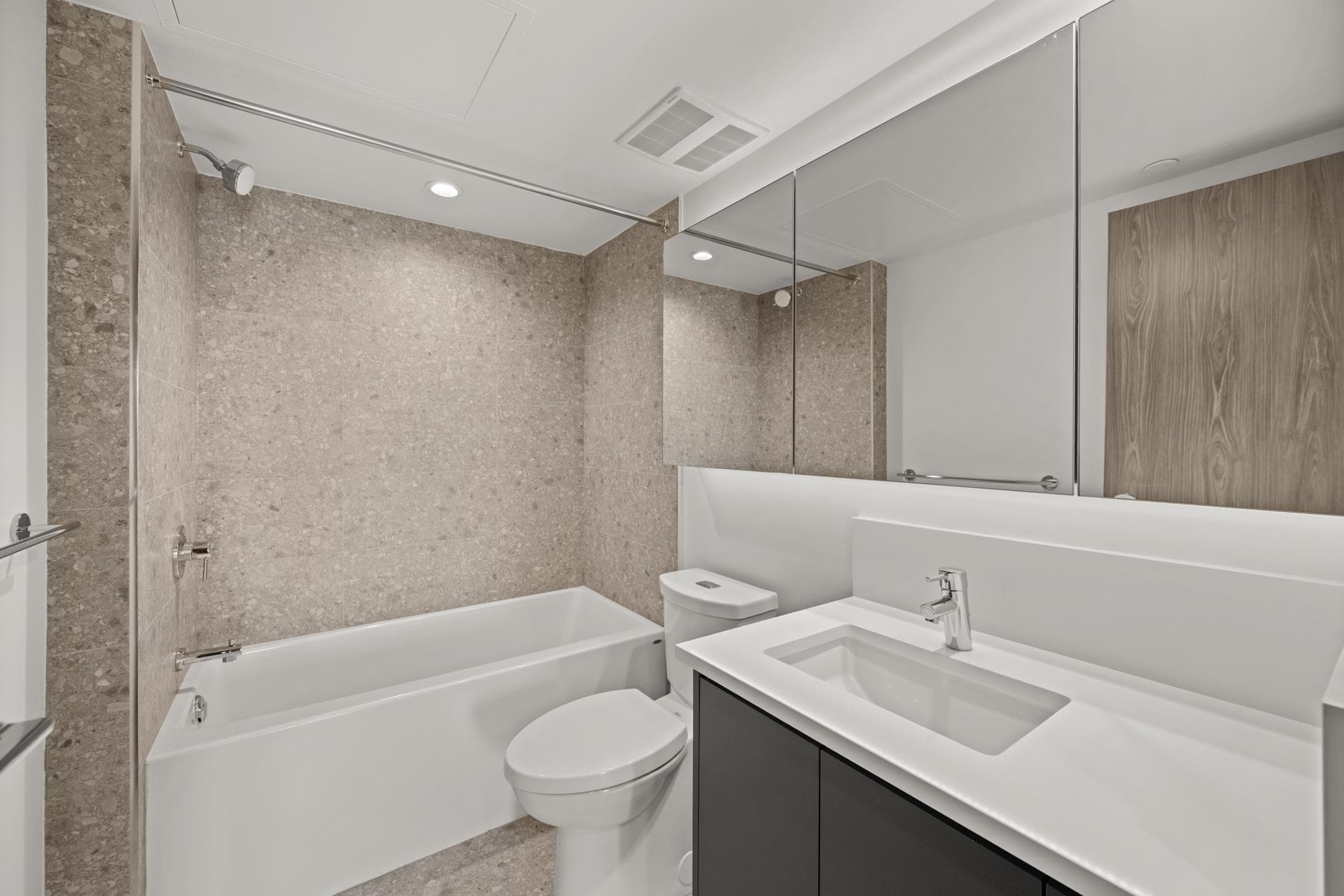 3808 - 10750 135a Street, Surrey, V3T 0V4 — photo 5