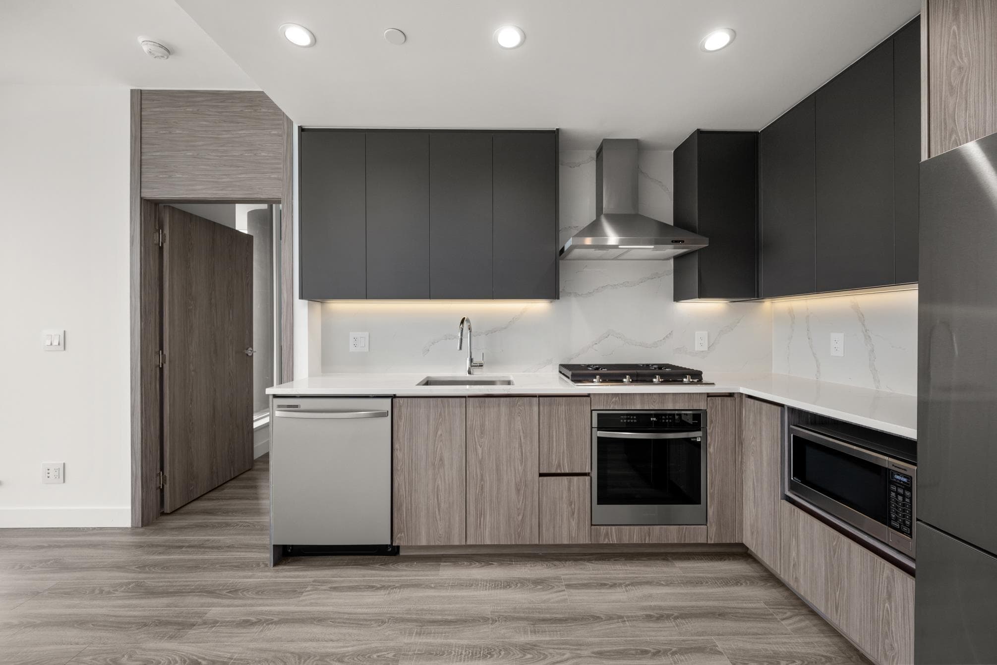 3808 - 10750 135a Street, Surrey, V3T 0V4 — photo 4
