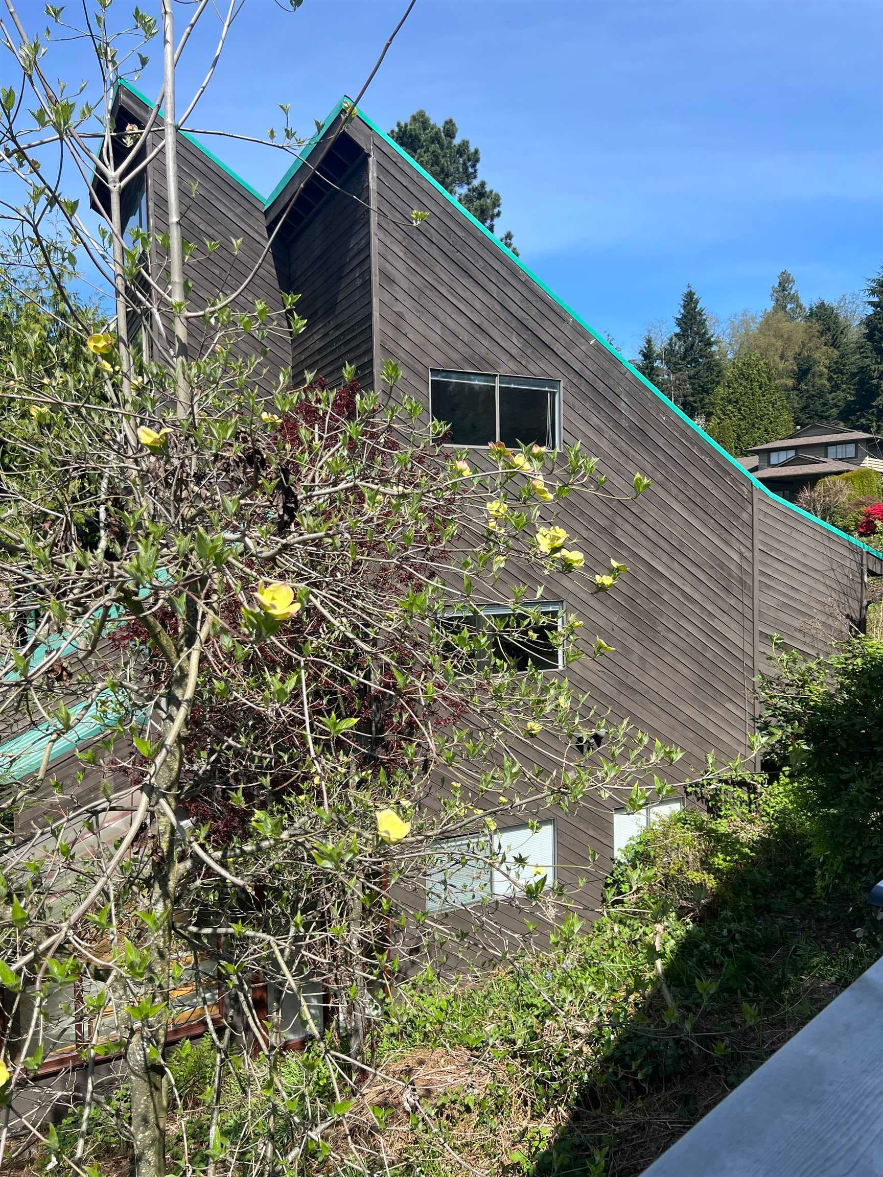 120 April Road, Port Moody, V3H 3M5 — photo 2
