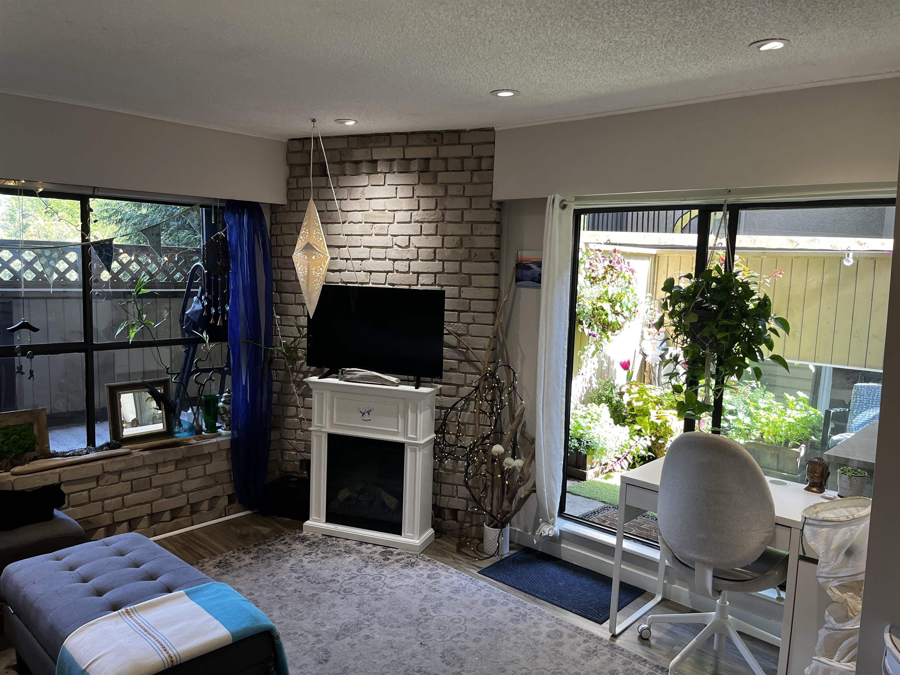 102 - 2234 Prince Albert Street, Vancouver, V5T 4K9 — photo 2