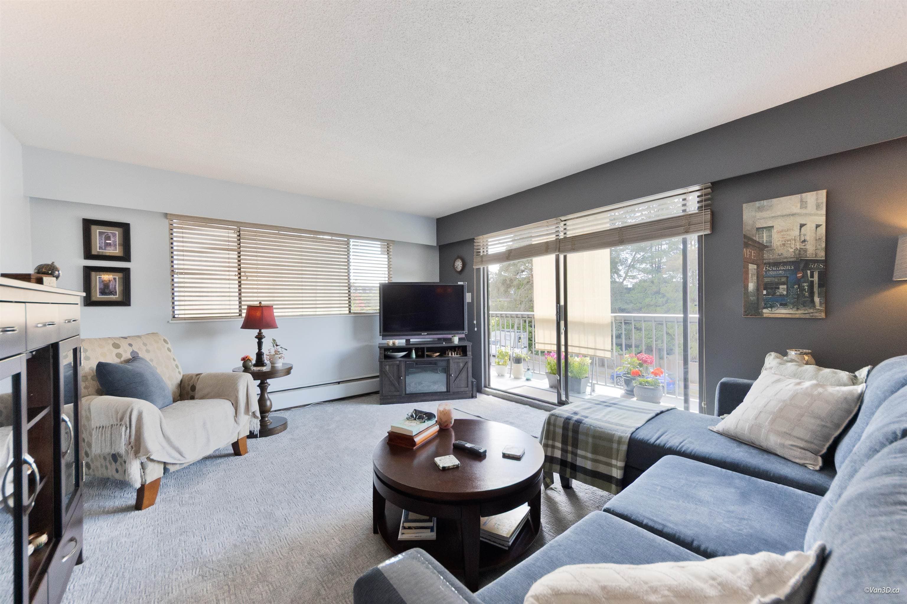 205 - 330 W 2nd Street, North Vancouver, V7M 1E1 — photo 1