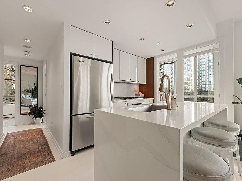 601 - 1005 Beach Avenue, Vancouver, V6E 3W2 — photo 5