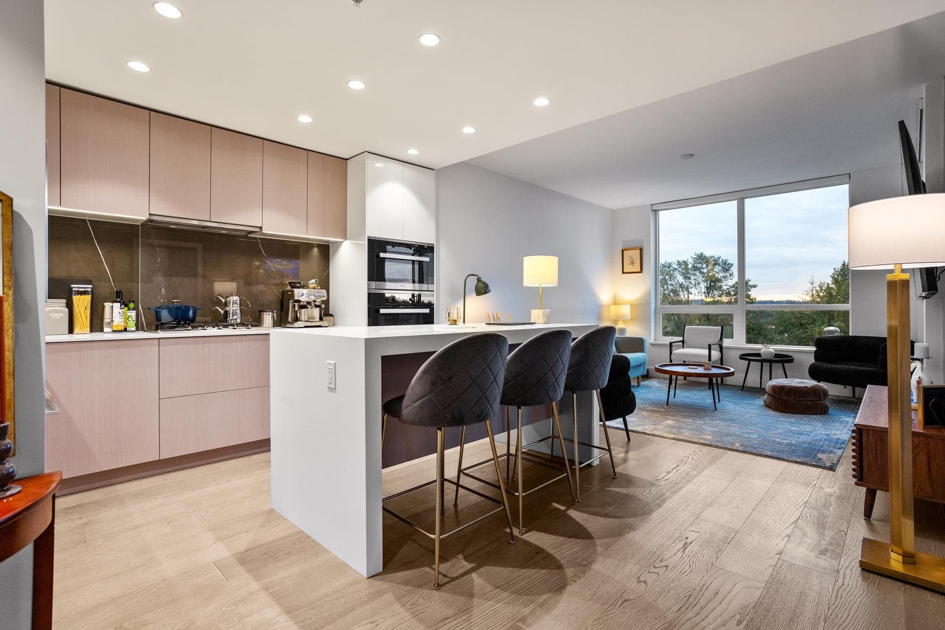 805 - 1632 Lions Gate Lane, Pemberton, V7P 0E2 — photo 3
