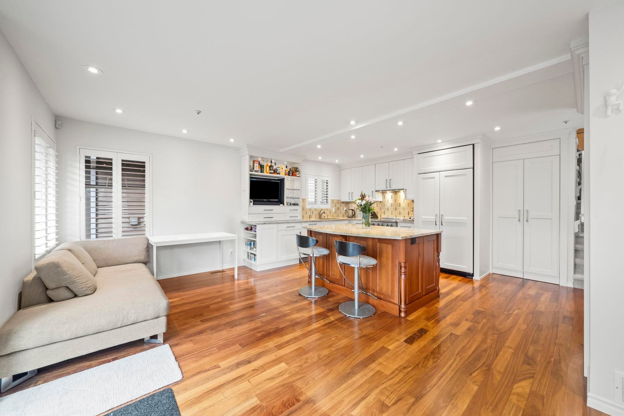 2408 SE Marine Drive, Vancouver, V5S 2H1 — photo 4