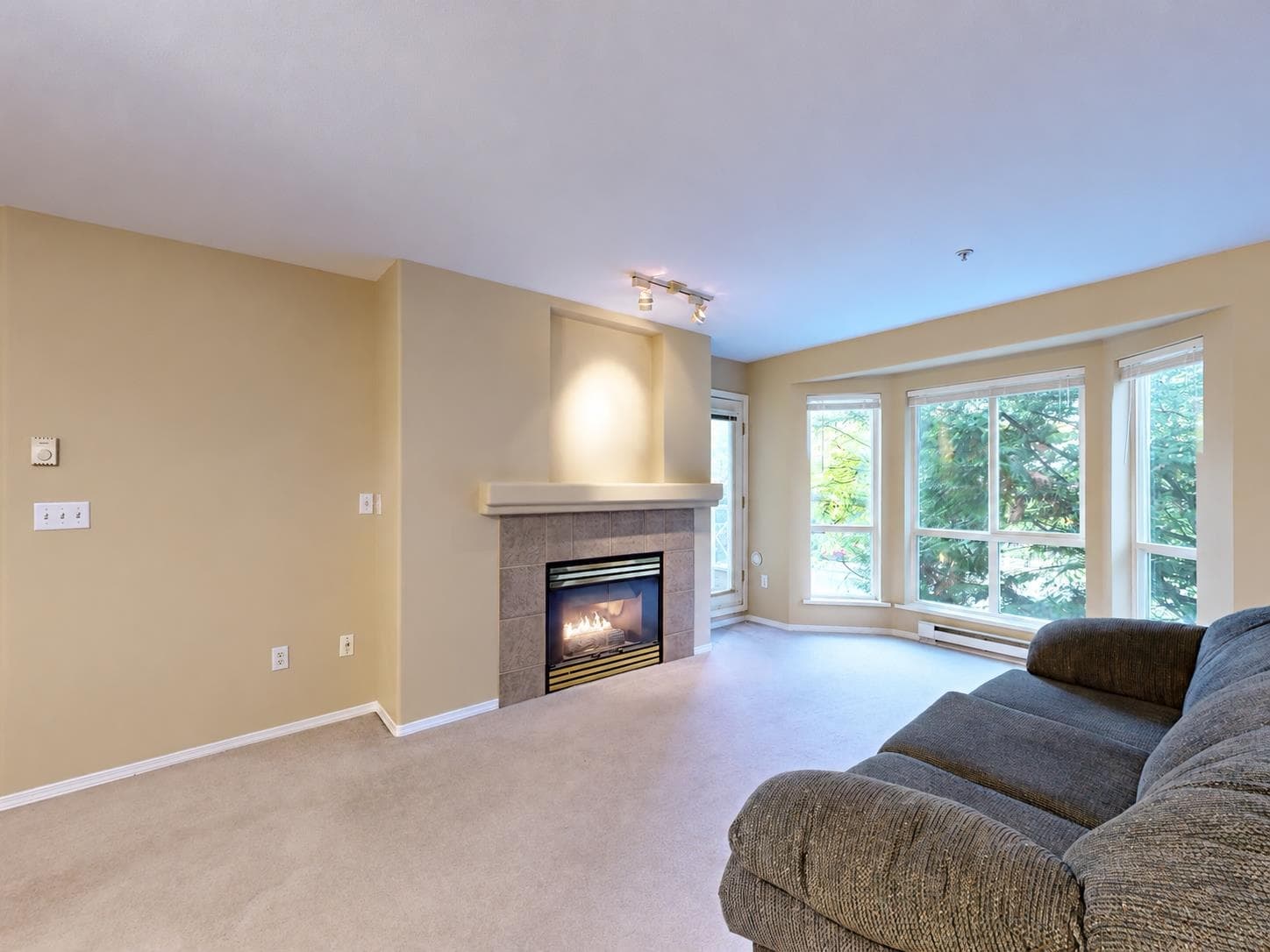 316 - 9979 140th Street, Surrey, V3T 5W2 — photo 1