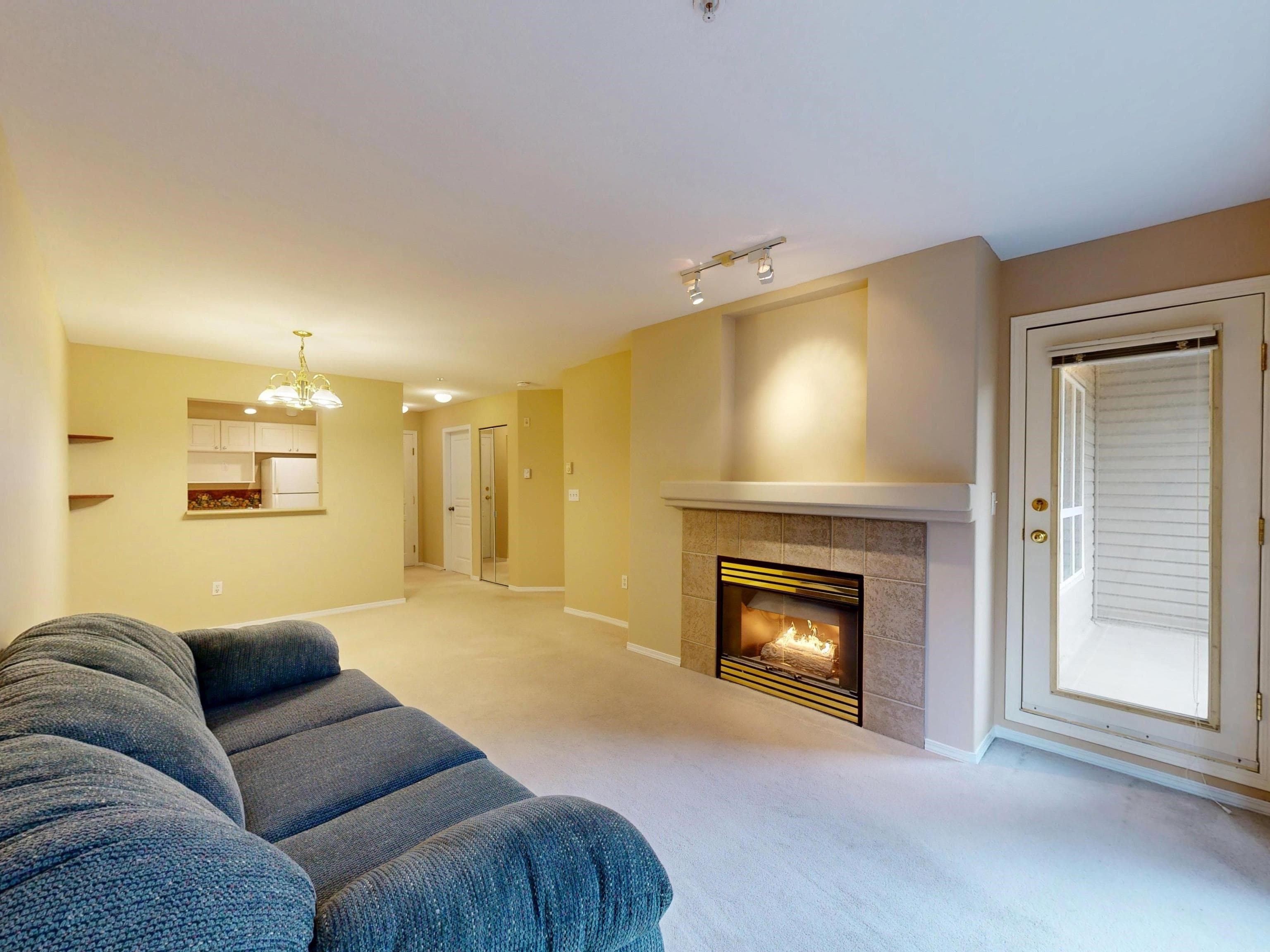 316 - 9979 140th Street, Surrey, V3T 5W2 — photo 4