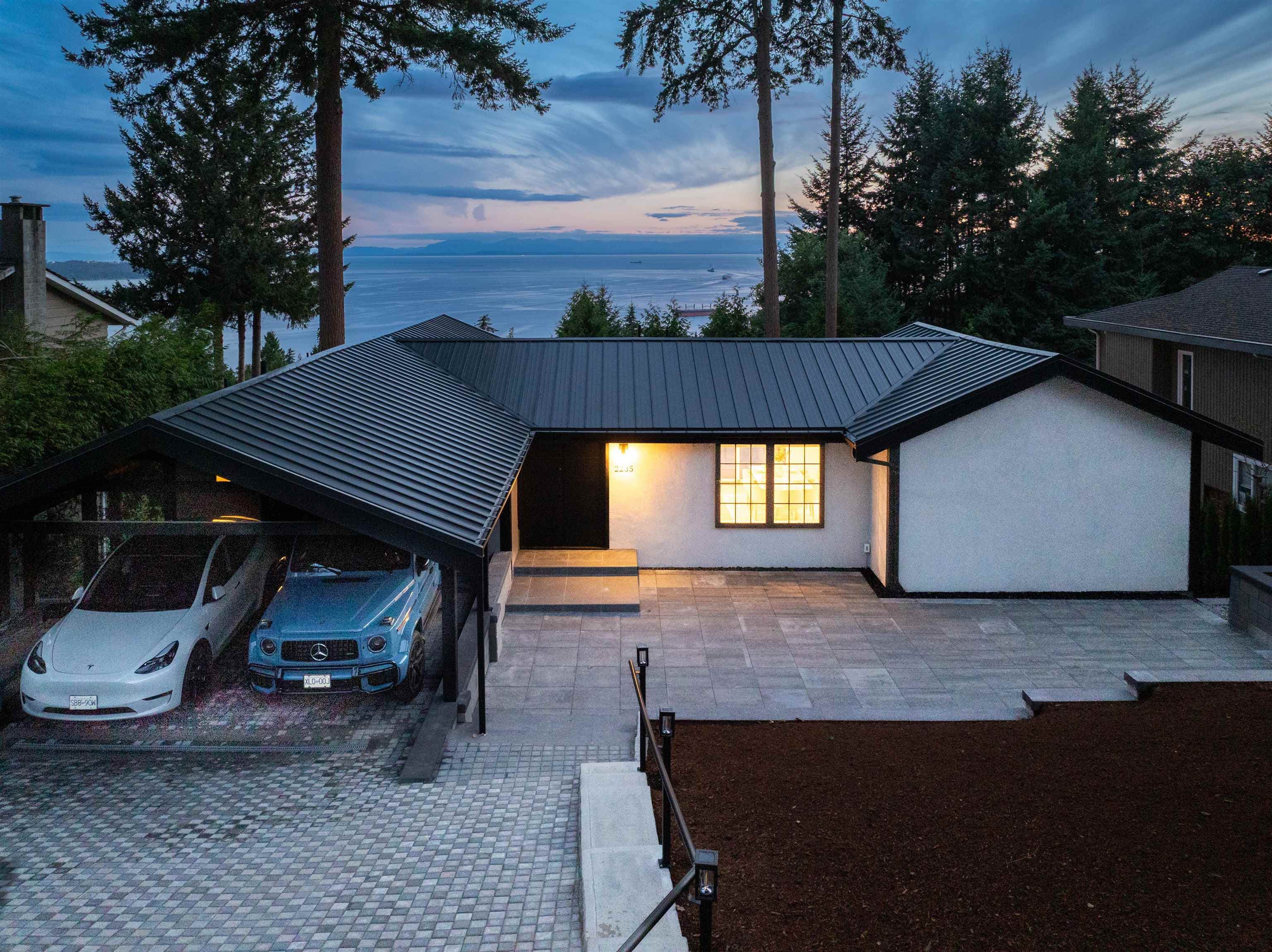2235 Chairlift Road, West Vancouver, V7S 2T4 — photo 3