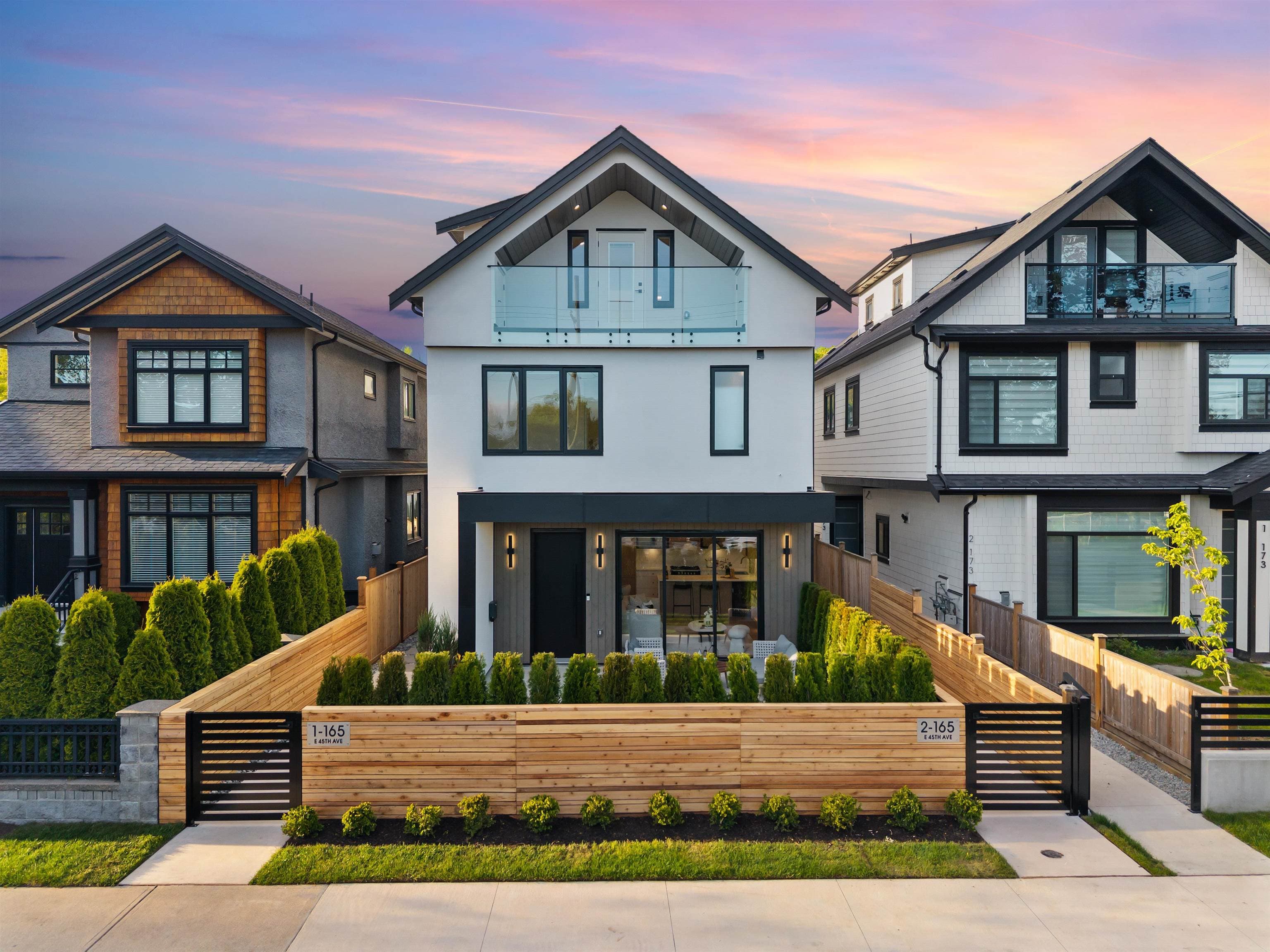 1 - 165 E 45th Avenue, Vancouver, V5W 1W8 — photo 1