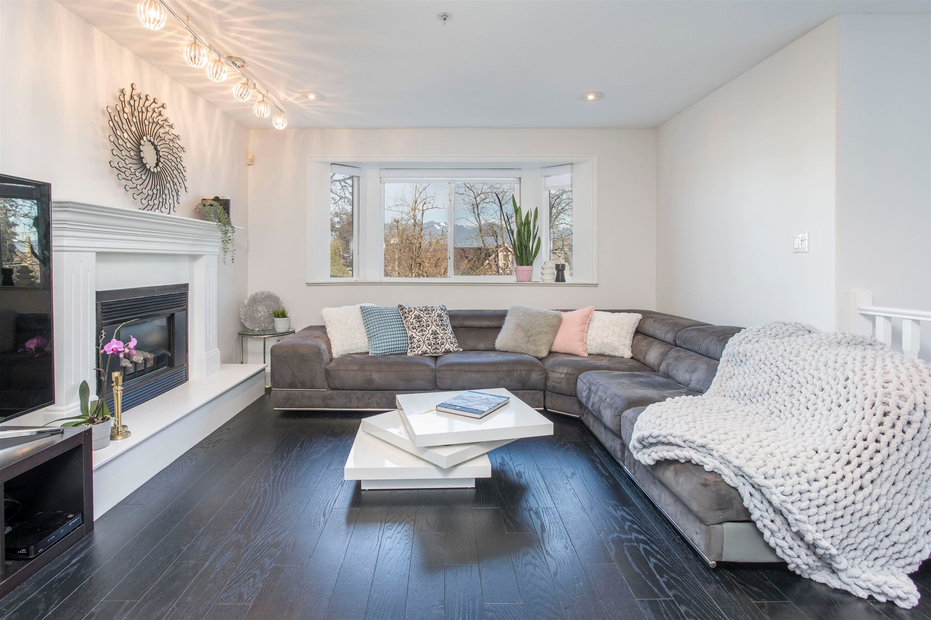 1278 E 13th Avenue, Vancouver, V5T 2M1 — photo 3