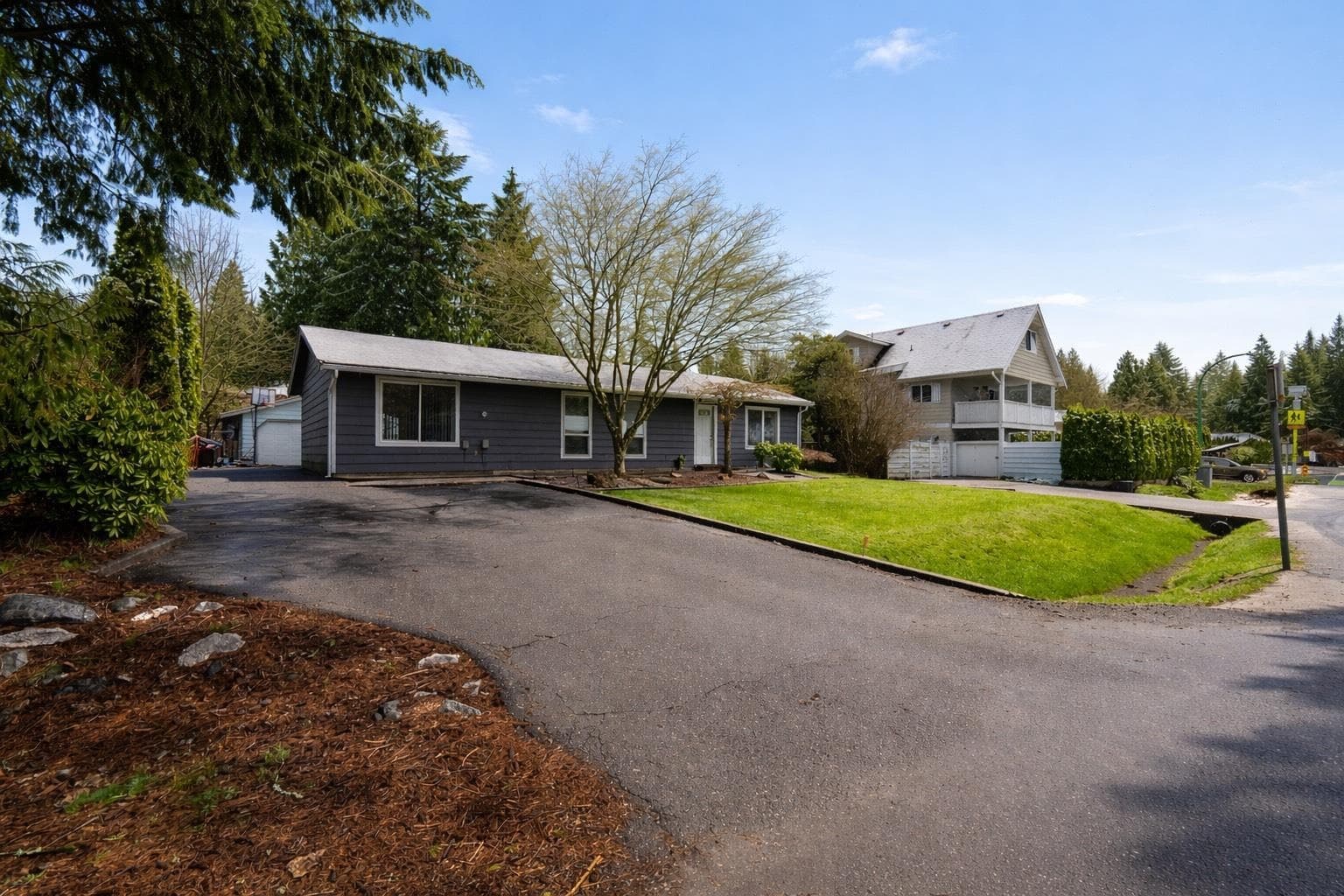 40410 Perth Drive, Squamish, V0N 1T0 — photo 2