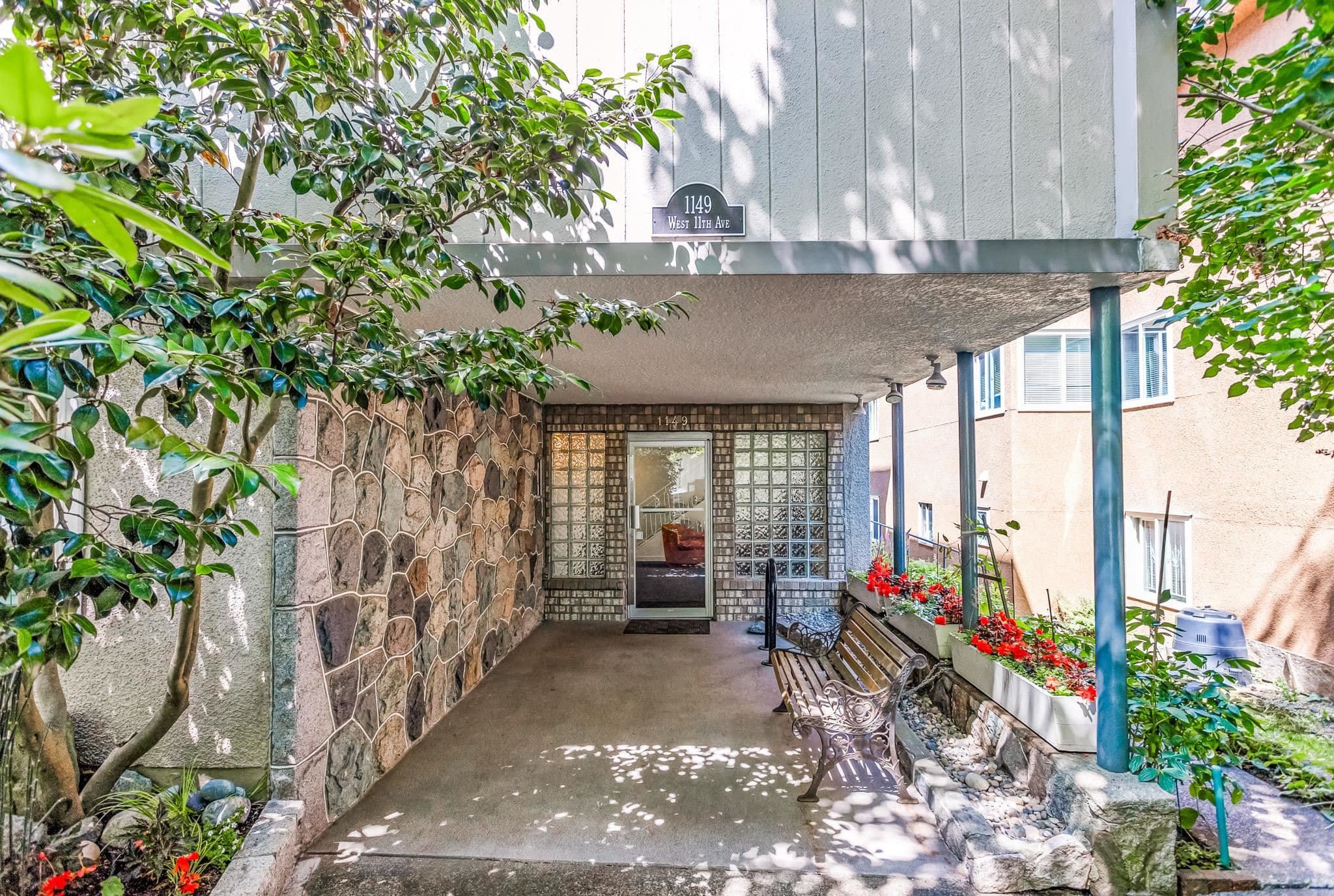 206 - 1149 W 11th Avenue, Vancouver, V6H 1K4 — photo 2