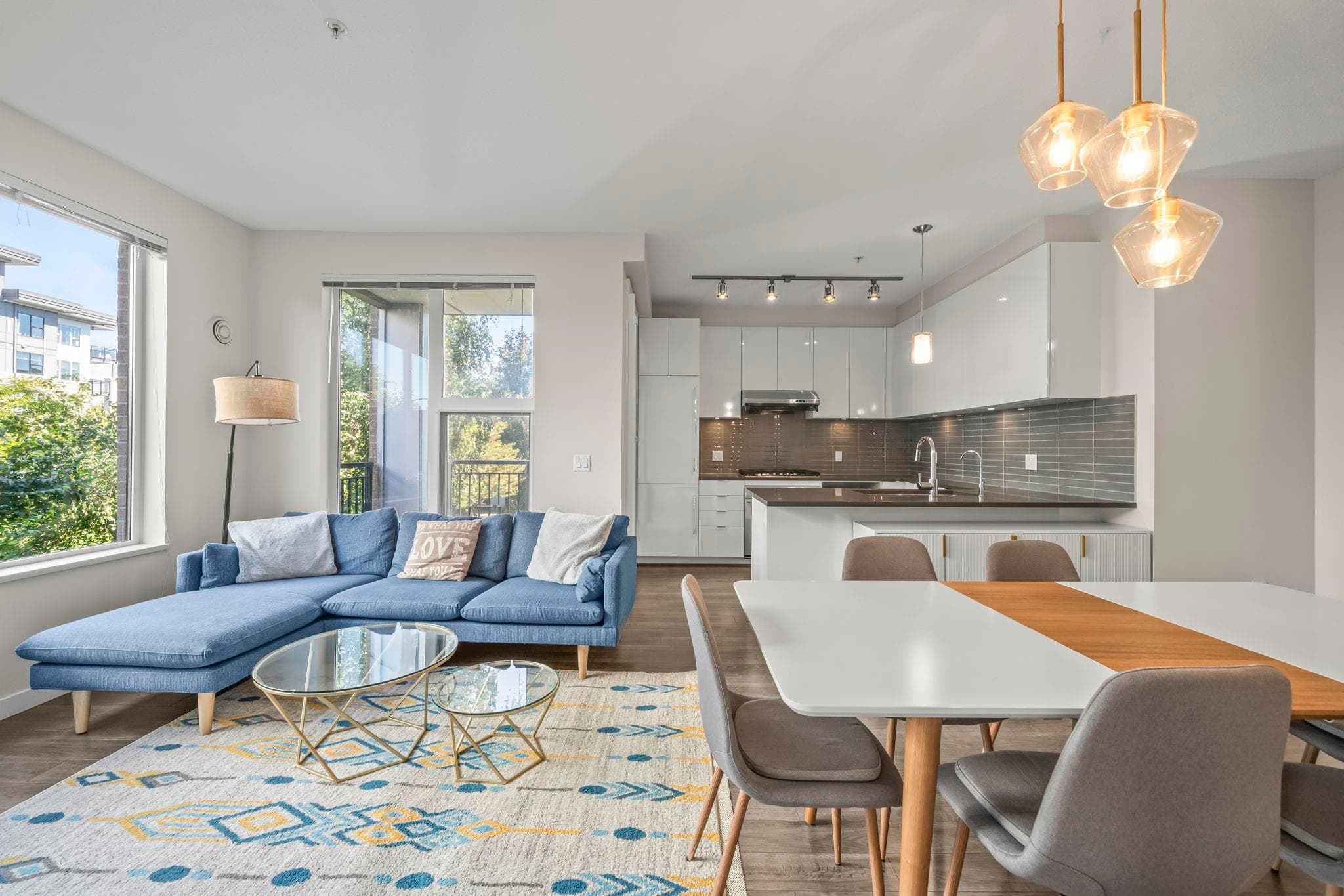 215 - 9311 Alexandra Road, Richmond, V6X 0L8 — photo 2