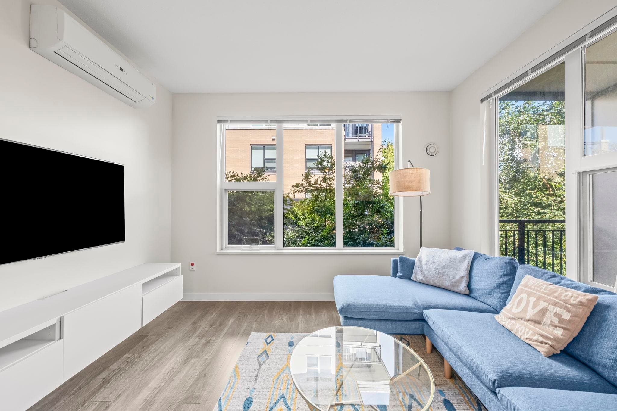 215 - 9311 Alexandra Road, Richmond, V6X 0L8 — photo 3