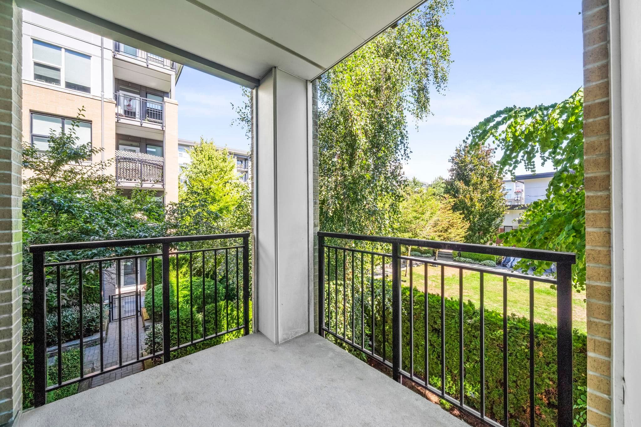 215 - 9311 Alexandra Road, Richmond, V6X 0L8 — photo 5