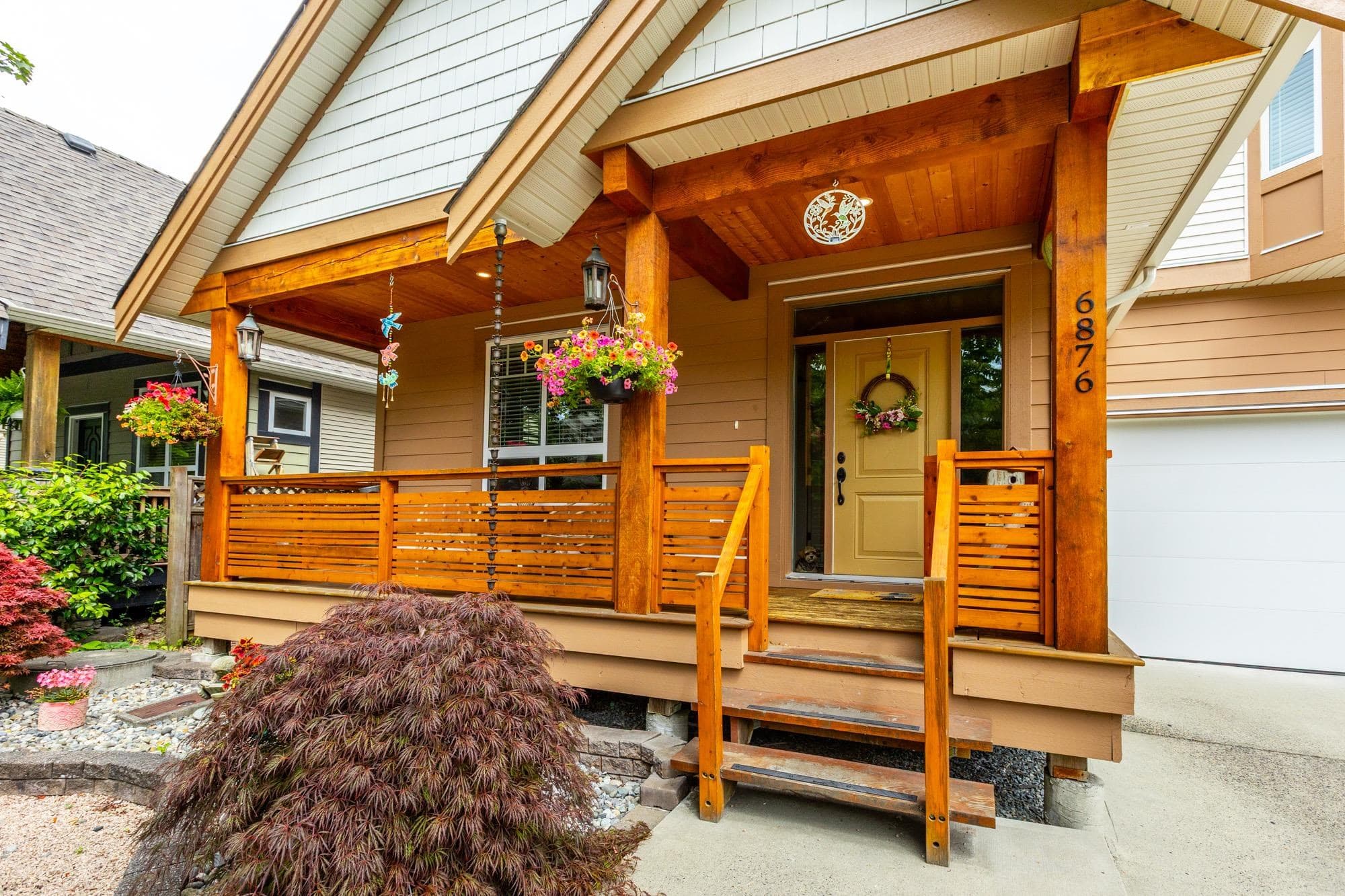 6876 192a Street, Surrey, V4N 0B7 — photo 2