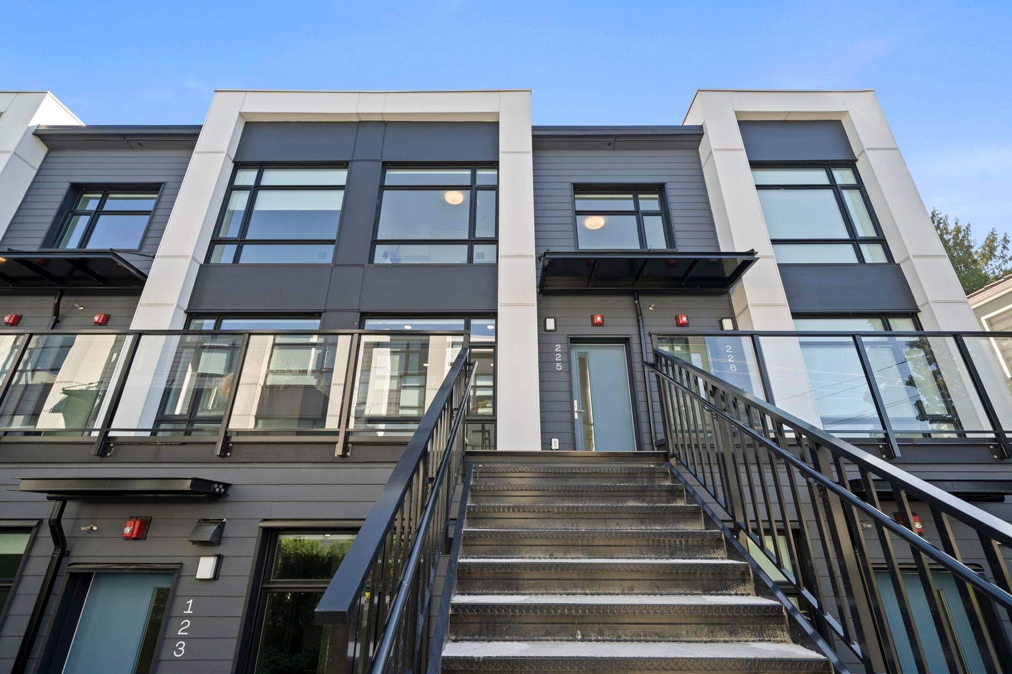 225 - 1010 W 47th Avenue, Vancouver, V6M 0E3 — photo 1