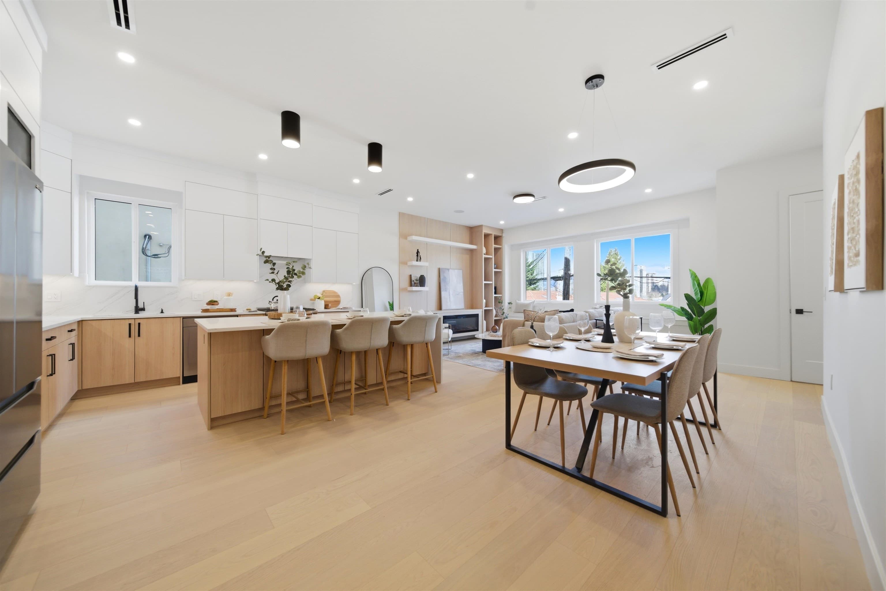 3 - 5406 Manor Street, Burnaby, V5G 1B7 — photo 3