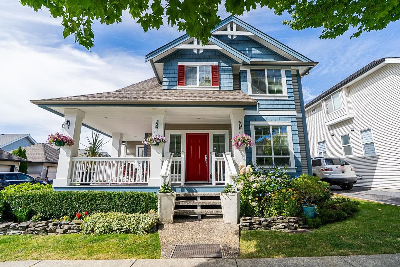 19029 68b Avenue, Surrey, V4N 5P5 — photo 2