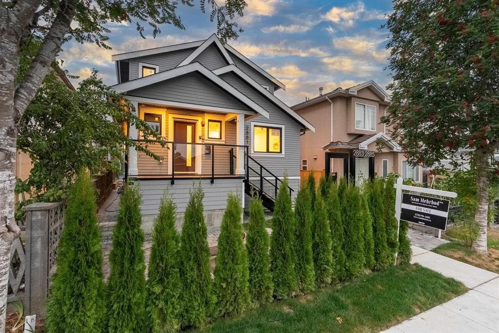 2881 E Georgia Street, Vancouver, V5K 2K3 — photo 1