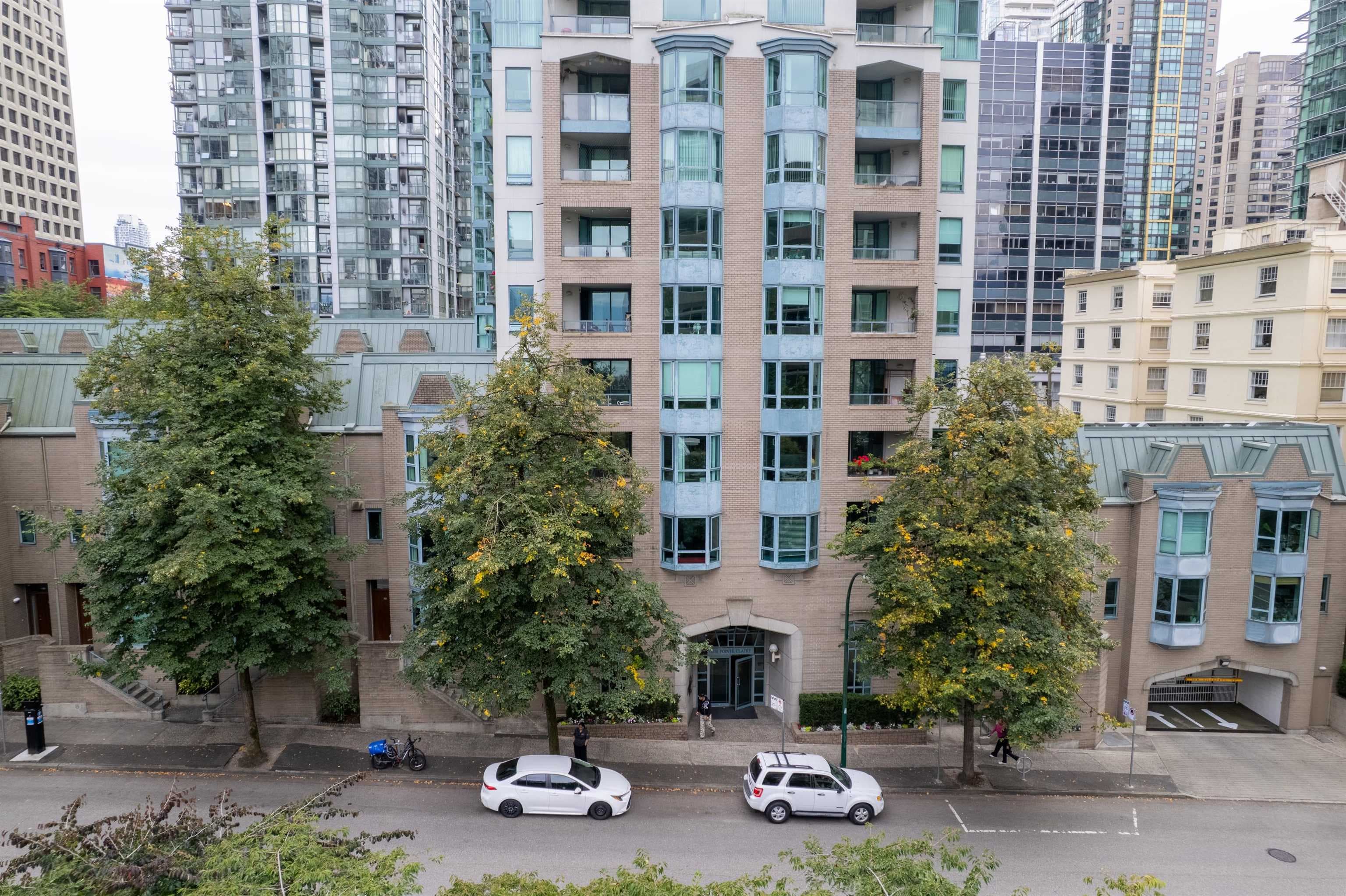 1903 - 1238 Melville Street, Vancouver, V6E 4N2 — photo 4