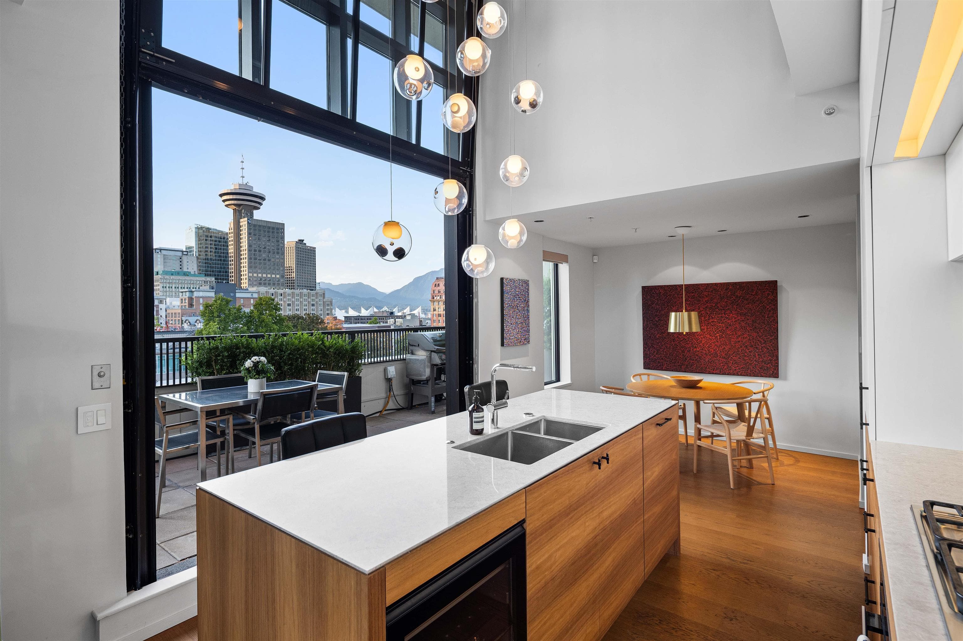 PH701 - 531 Beatty Street, Vancouver, V6B 0C5 — photo 1